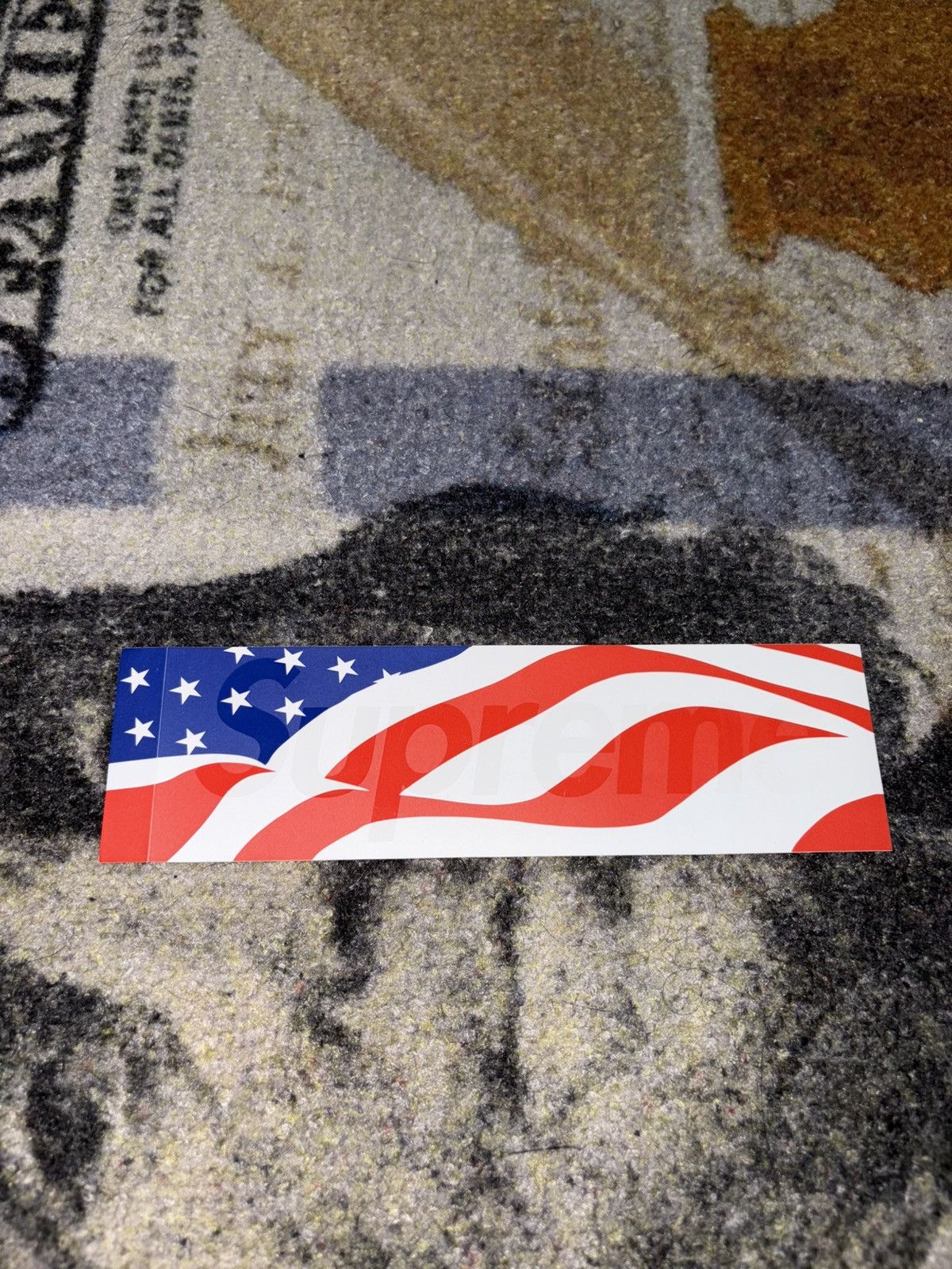 Supreme Supreme 9/11 American Flag Box Logo Sticker Size ONE SIZE - 1 Preview