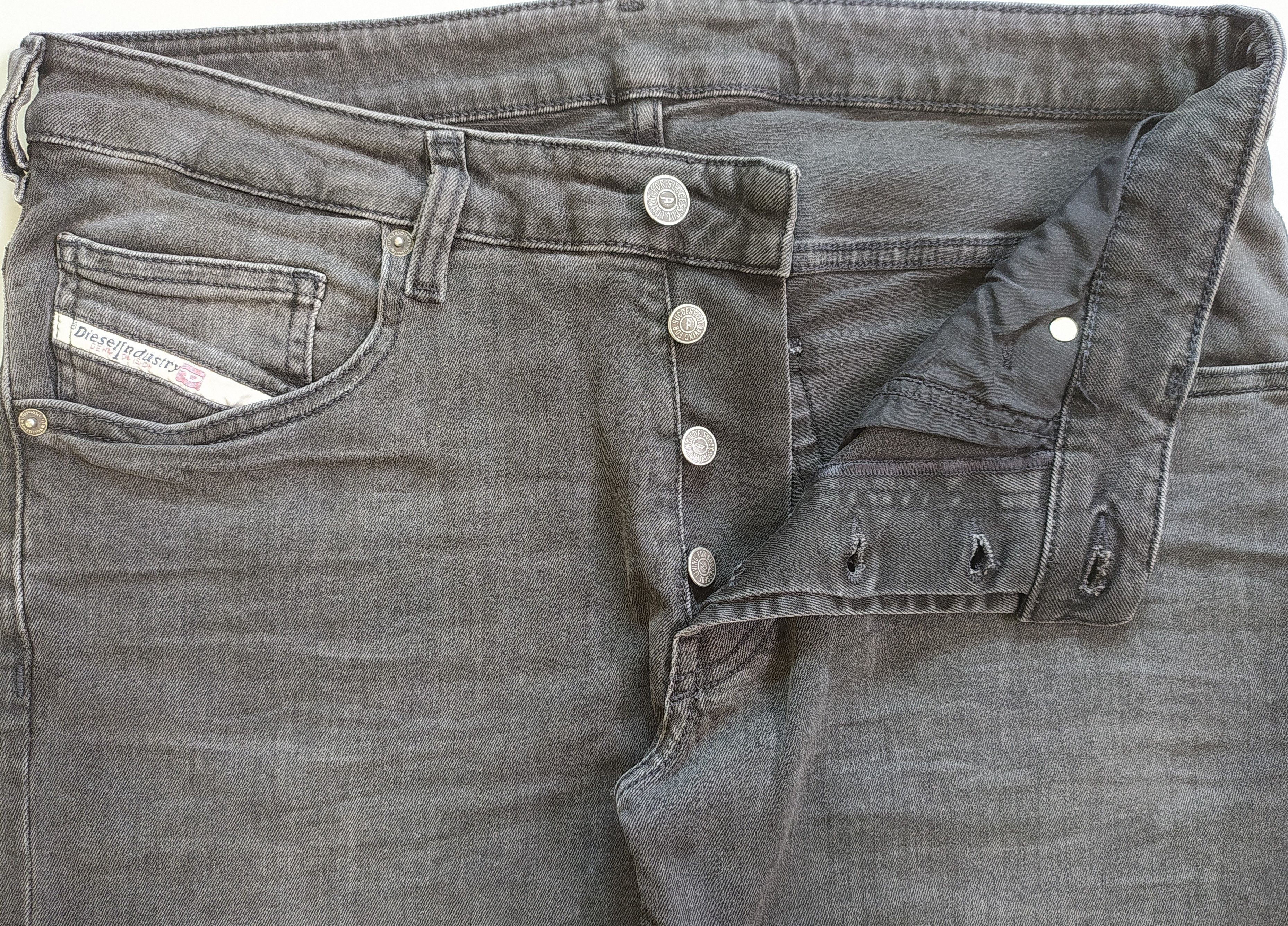 Diesel Diesel D-YENNOX-0IHAV Men's Jeans Free Shipping T/ 9824 Size US 32 / EU 48 - 9 Thumbnail