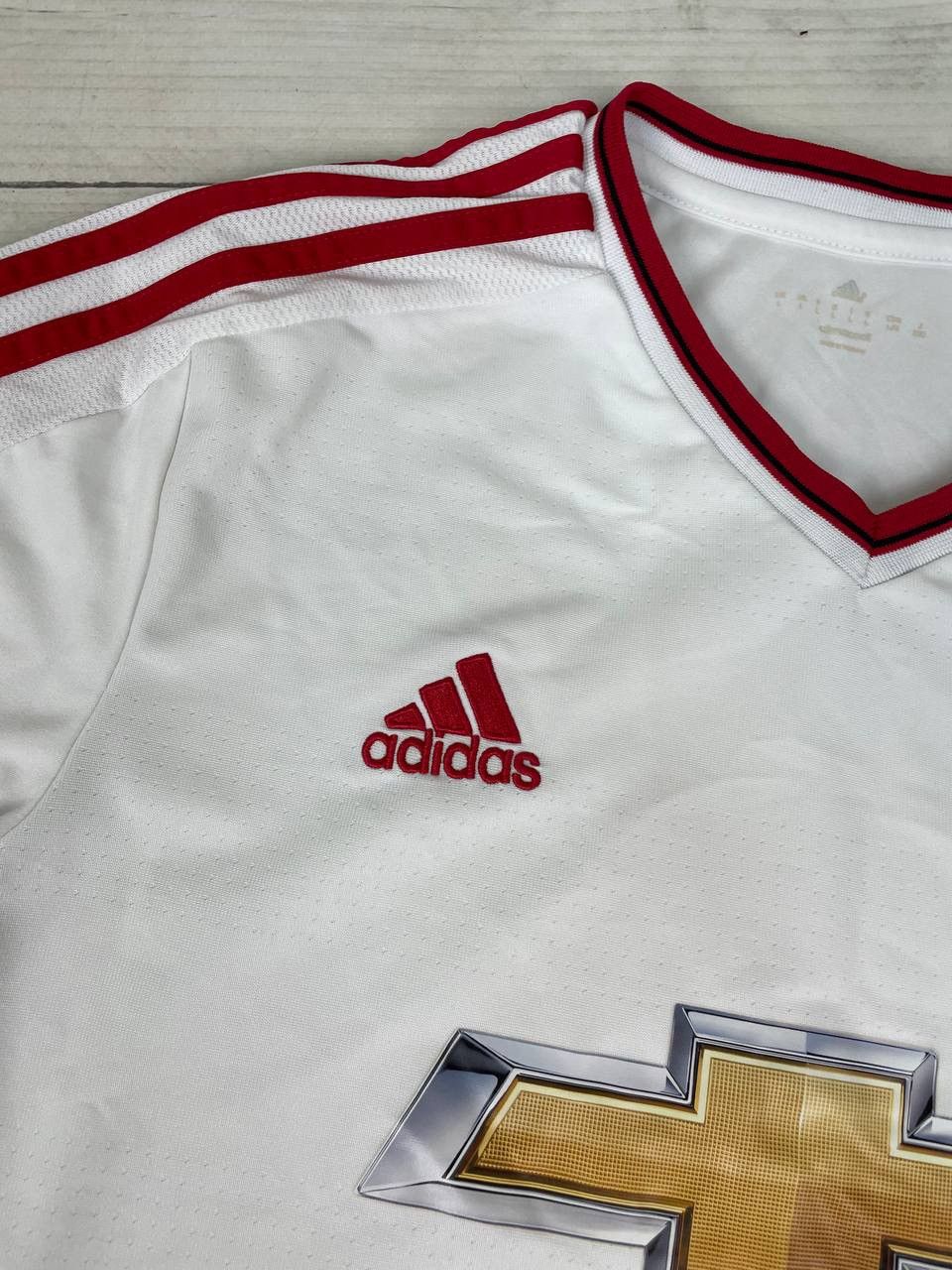 Adidas Adidas Manchester United 2015 2016 Away Shirt Soccer Jersey Size US L / EU 52-54 / 3 - 10 Thumbnail
