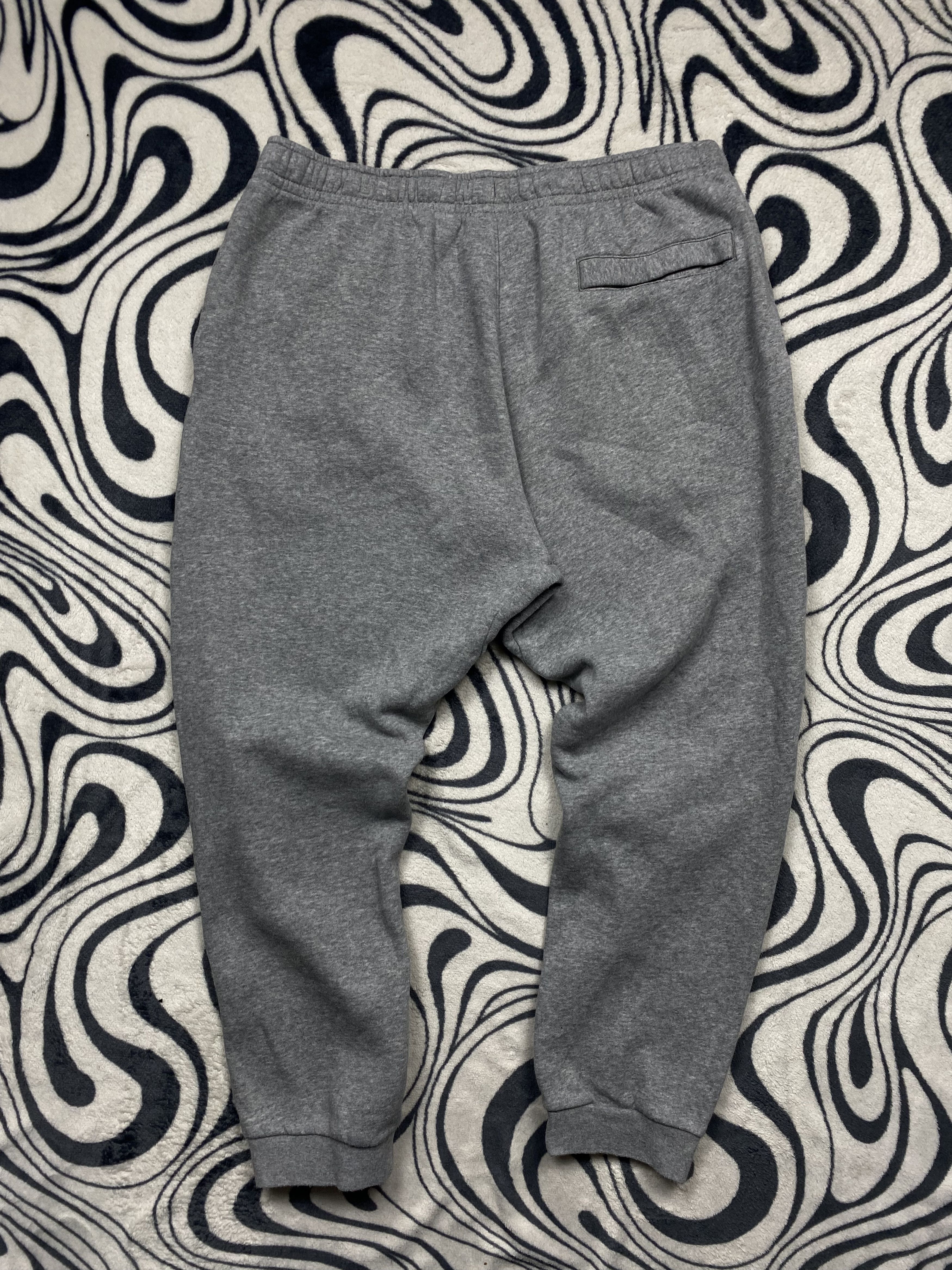 Nike Nike Mens Baggy Sweatpants Y2K Pants Size US 36 / EU 52 - 6 Thumbnail