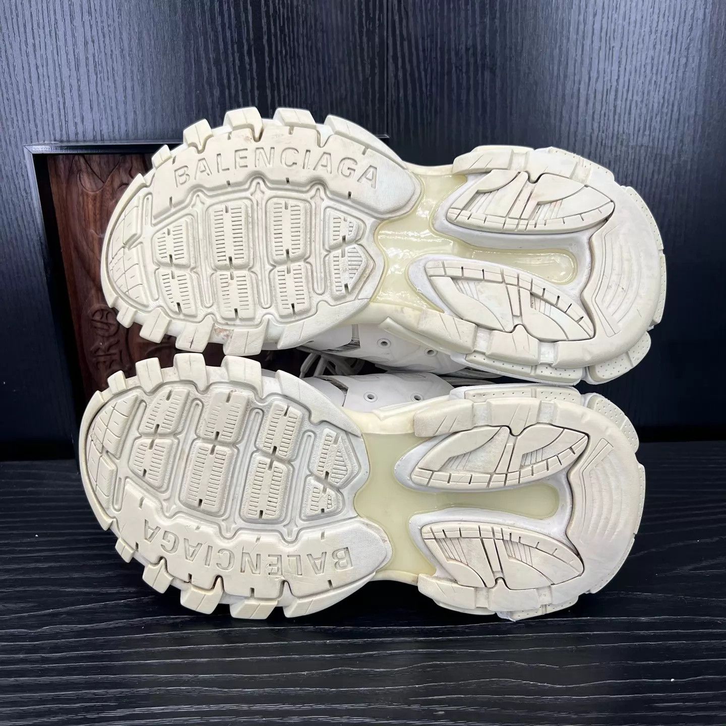 Balenciaga Balenciaga Track White Sneaker Women's 38 Size US 7.5 / IT 37.5 - 8 Thumbnail