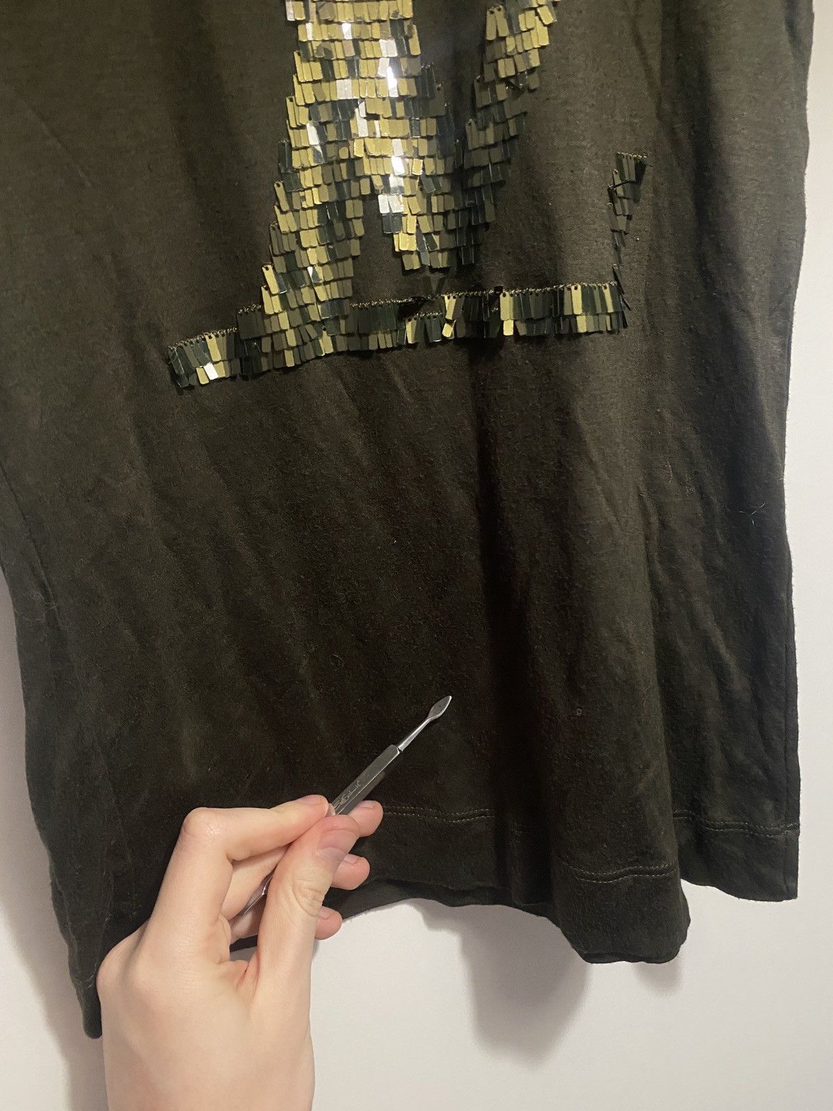 Louis Vuitton Luxury louis vuitton rare sequins big logo rare blouses Size XS / US 0-2 / IT 36-38 - 8 Thumbnail