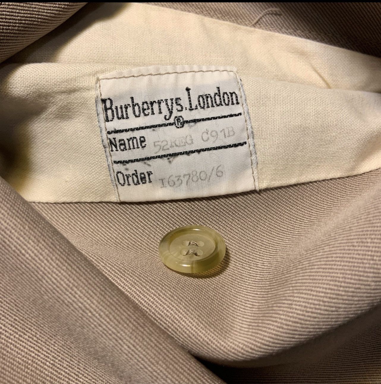 Burberry 🔥 Free Shipping Vintage Burberry Trench Coat🔥 Size US XL / EU 56 / 4 - 11 Thumbnail