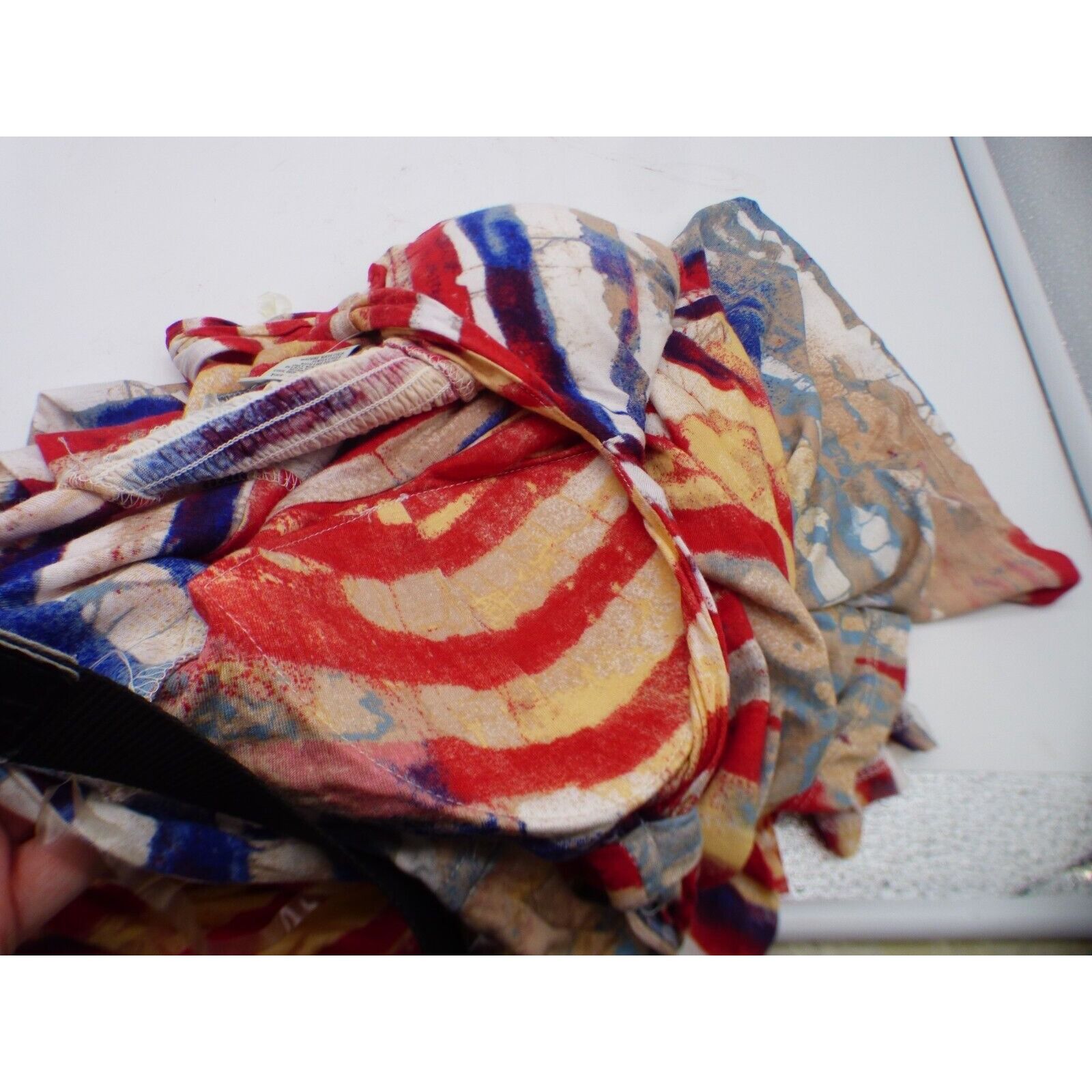 Other American Rag Junior’s Handkerchief-Hem, Red- multi, XS Size XS / US 0-2 / IT 36-38 - 10 Thumbnail