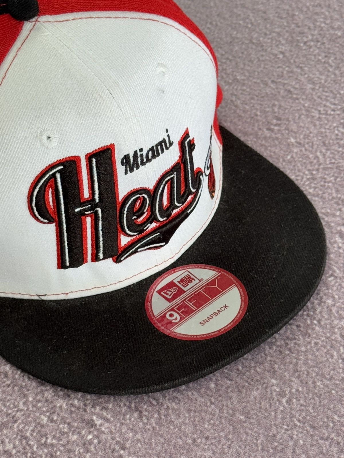 NBA Rare NewEra NBA Miami Heat Collection Fitted Cap Size ONE SIZE - 4 Thumbnail