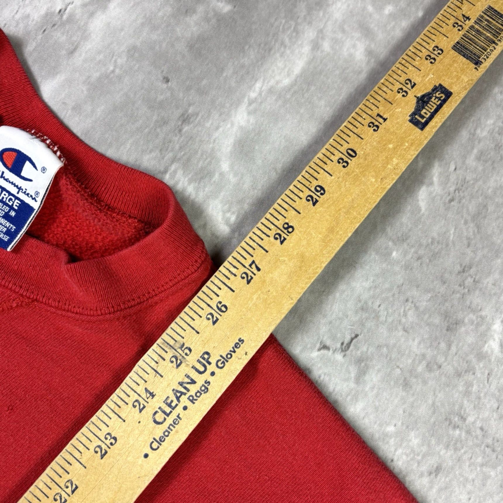 Champion VINTAGE Champion Sweatshirt Red Embroidered Logo Crewneck 90s Adult Large Blue Cotton Fleece Reversible Pullover Regular Size L Mens Gold? Size US L / EU 52-54 / 3 - 4 Thumbnail