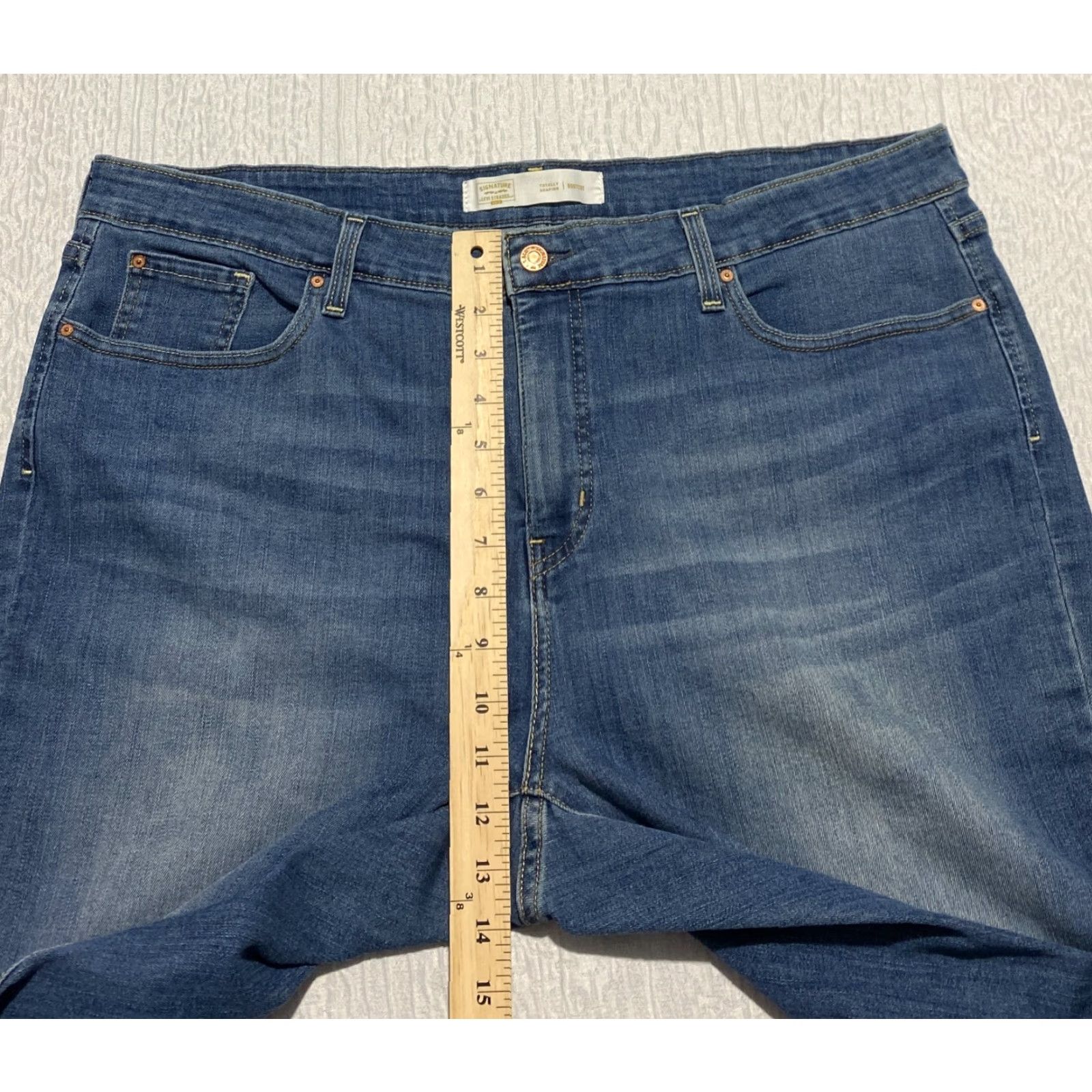Vintage Signature Levi Strauss Gold Totally Shaping Bootcut Jeans Womens 22 S Whiskers Size 27" / US 4 / IT 40 - 4 Thumbnail