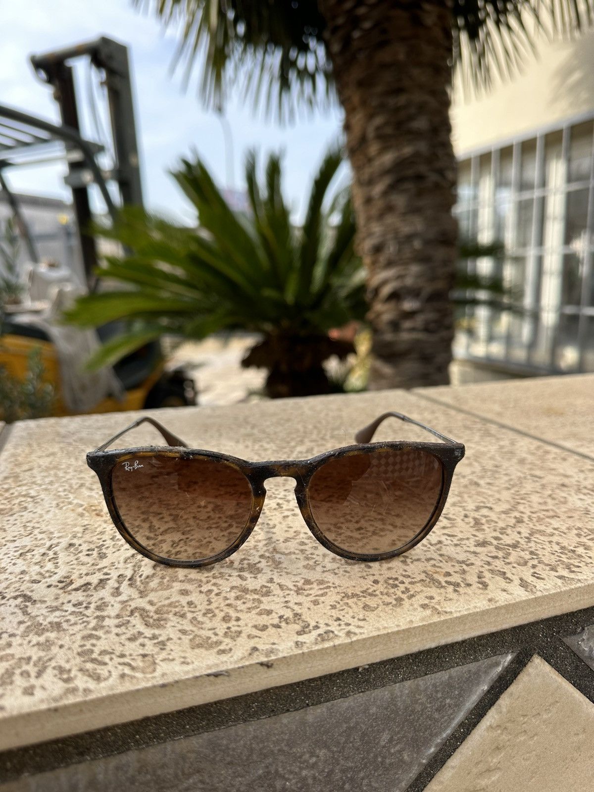 RayBan RayBan Sunglasses RB4171 Size ONE SIZE - 2 Thumbnail