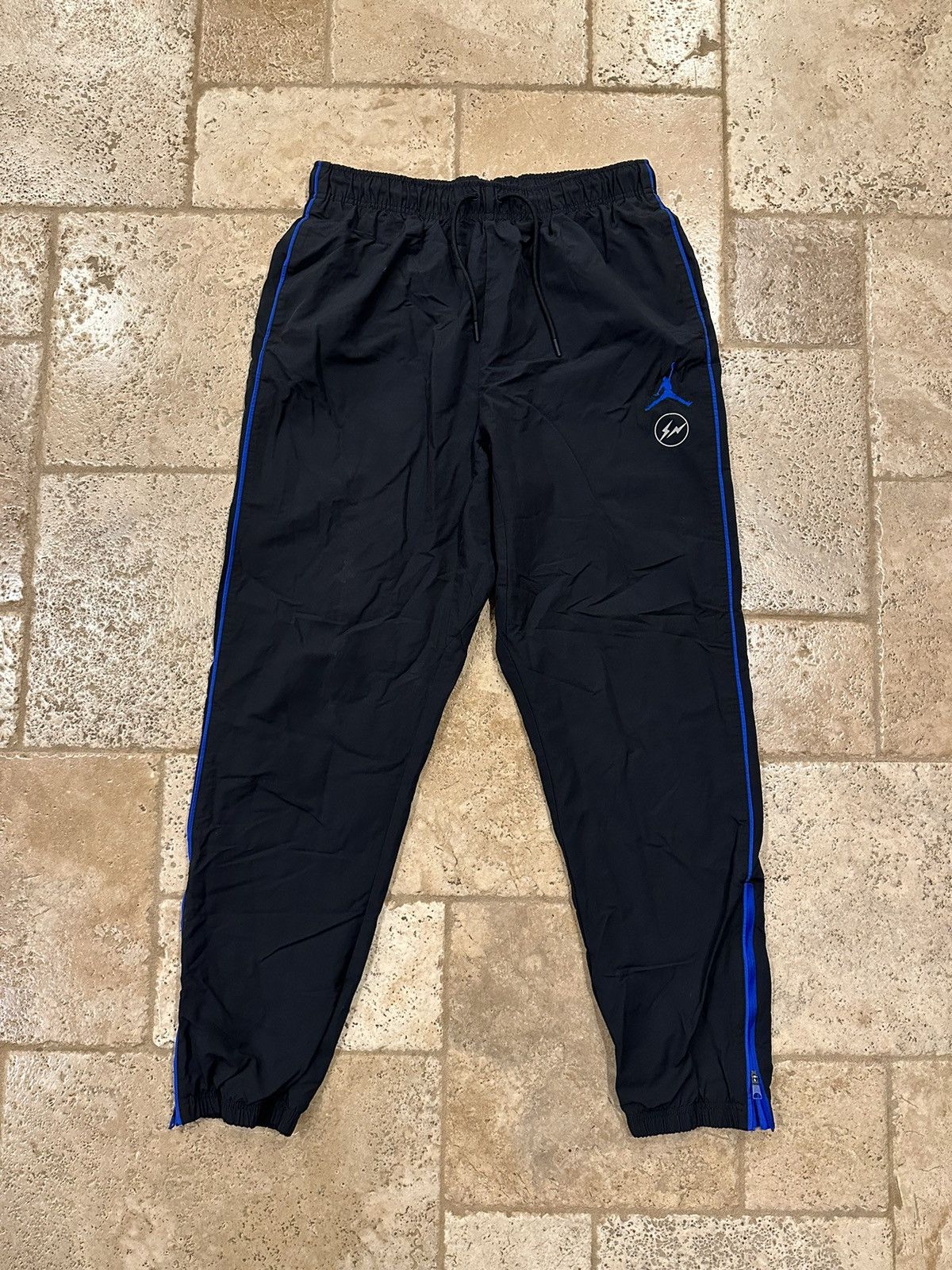Fragment Design × Jordan Brand Jordan Brand x Fragment Design Woven Nylon Black/Blue Pants Size US 34 / EU 50 - 1 Thumbnail
