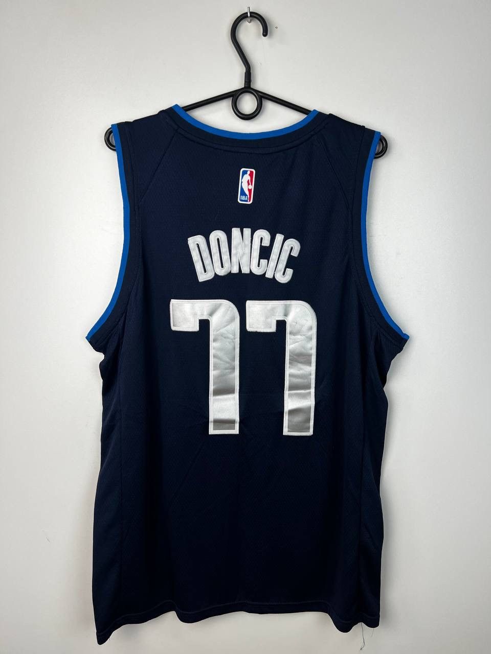 Vintage Dallas Doncic 77 Nike Basketball t-shirts size L Size US L / EU 52-54 / 3 - 2 Thumbnail