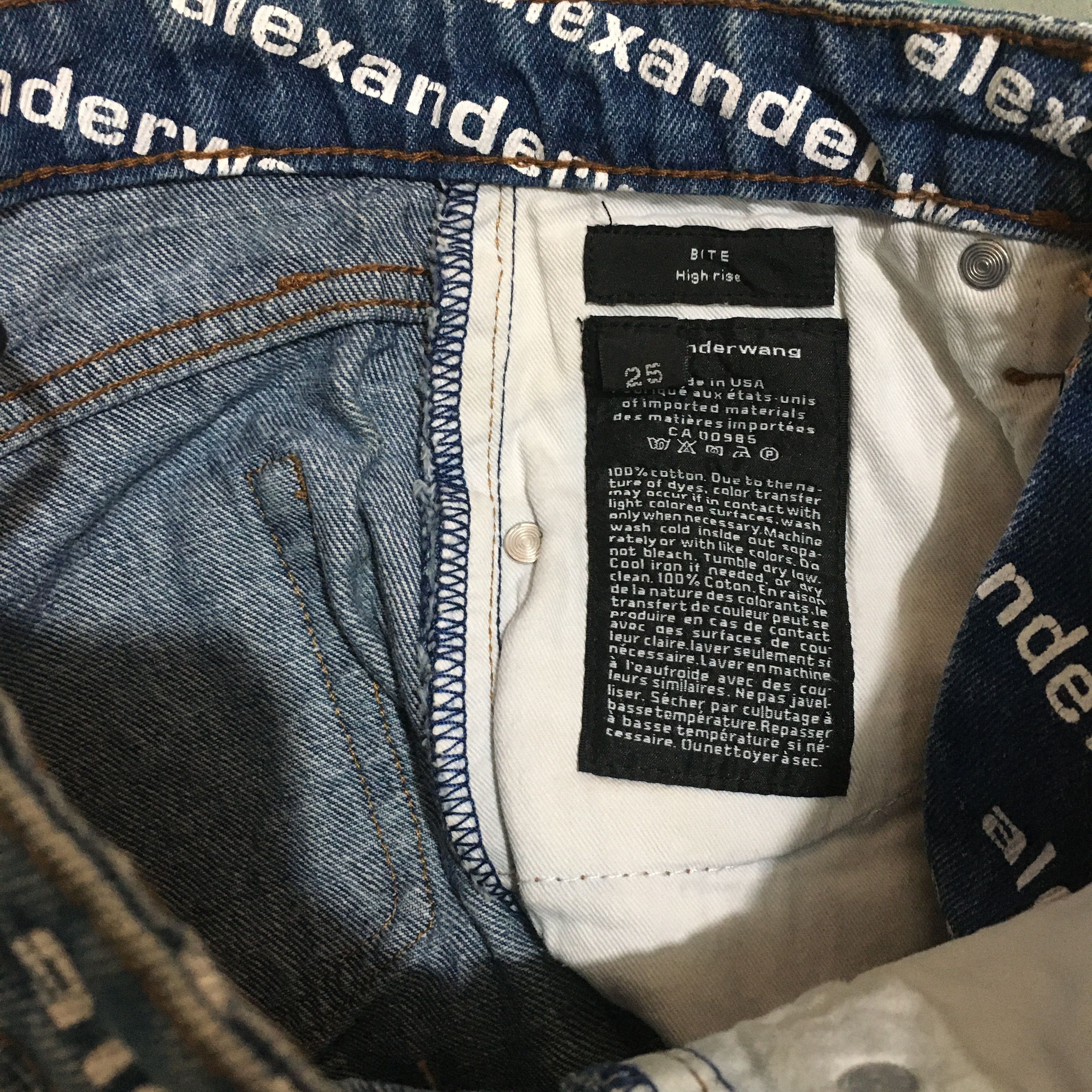 Alexander Wang ALEXANDERWANG BITE LOGO SHORT Size 26" / US 2 / IT 38 - 5 Thumbnail