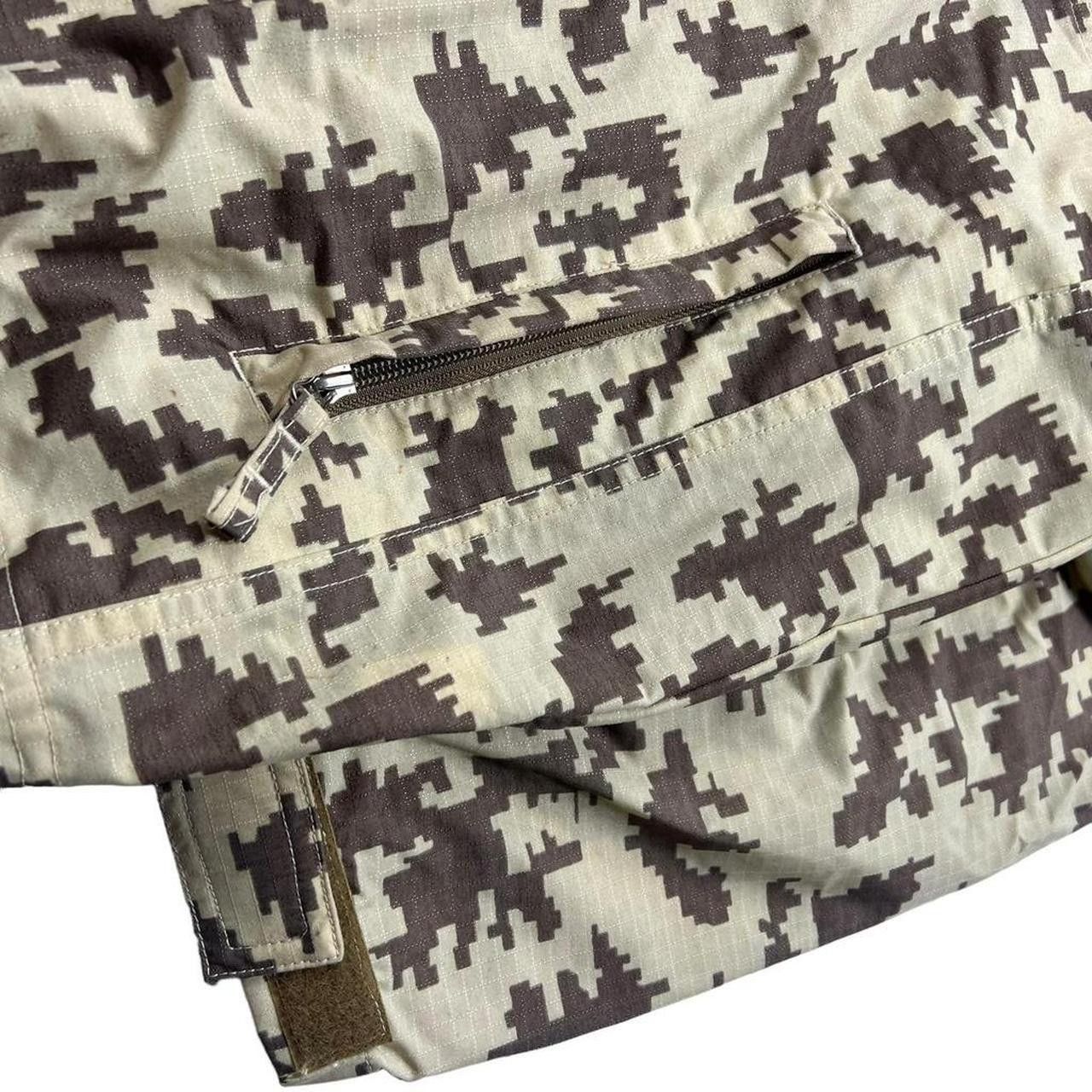 Stussy Vintage Stussy Surplus Digi Camo Jacket - Large Size US L / EU 52-54 / 3 - 3 Thumbnail