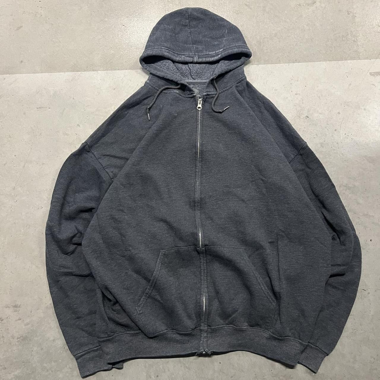 Vintage Crazy Vintage Y2K/2000s Dark Grey Essential zip up Hoodie! Size US XXL / EU 58 / 5 - 1 Thumbnail