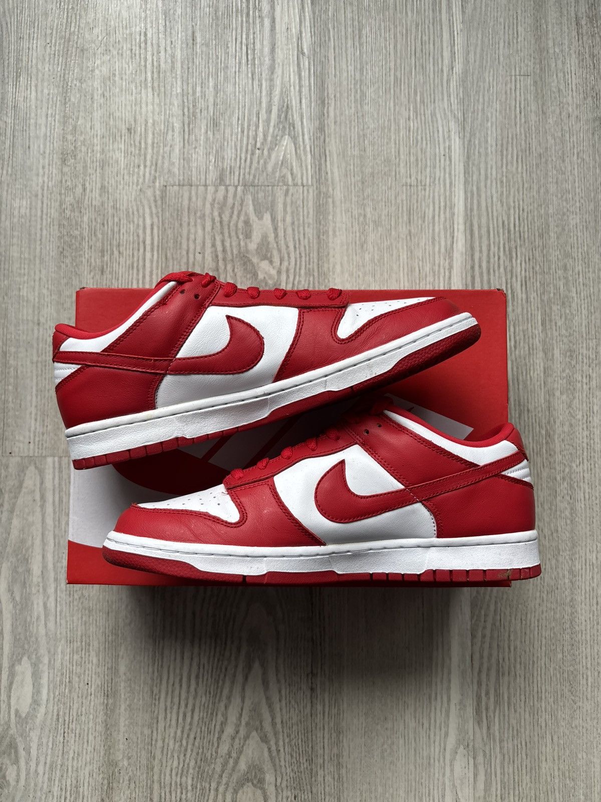 Nike 2020 Nike Dunk Low SP St. John Size US 10 / EU 43 - 2 Thumbnail