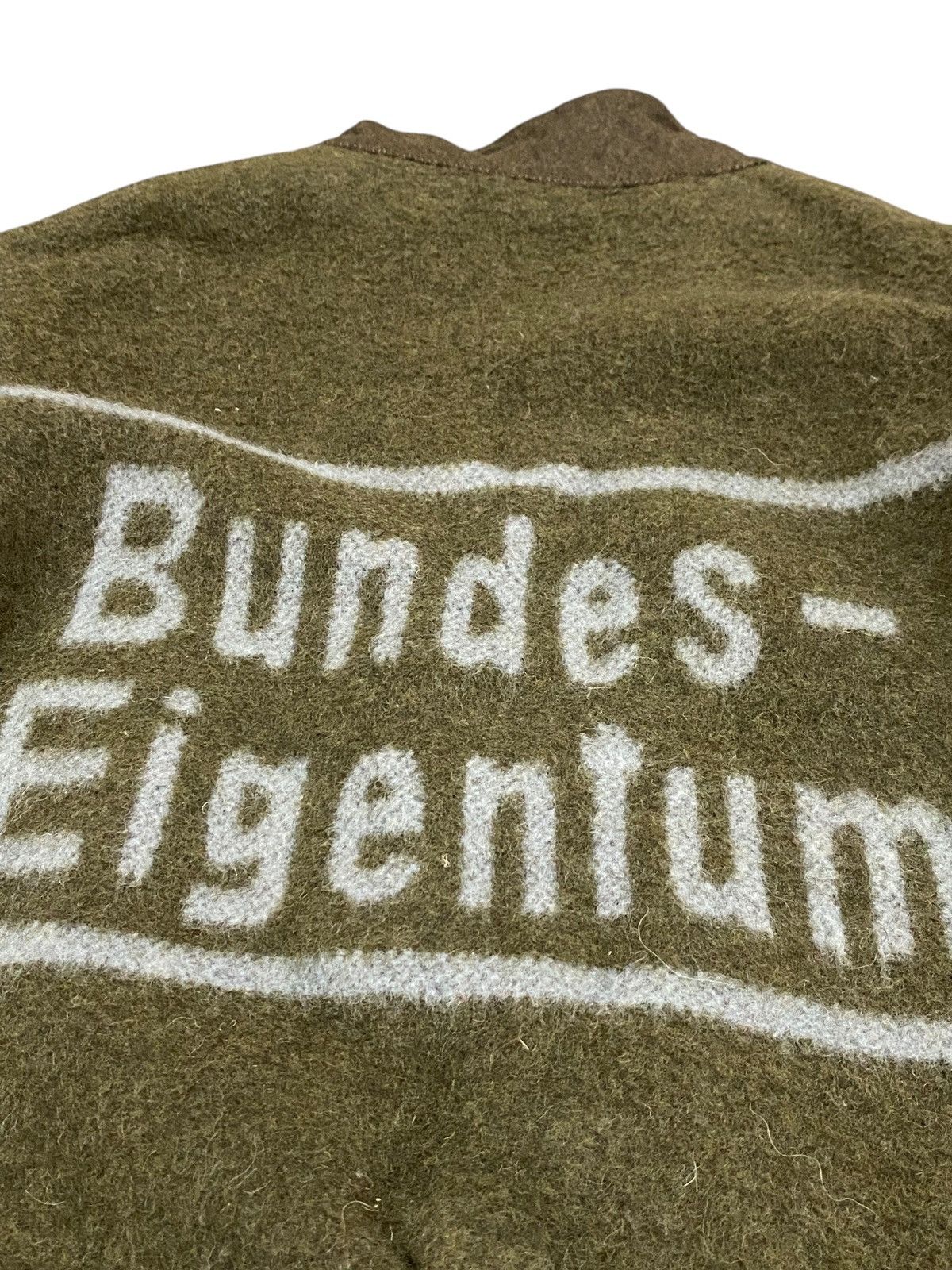 Vintage German Military Wool Coat - Bundes-Eigentum, Woolen Jacket Size US S / EU 44-46 / 1 - 11 Thumbnail