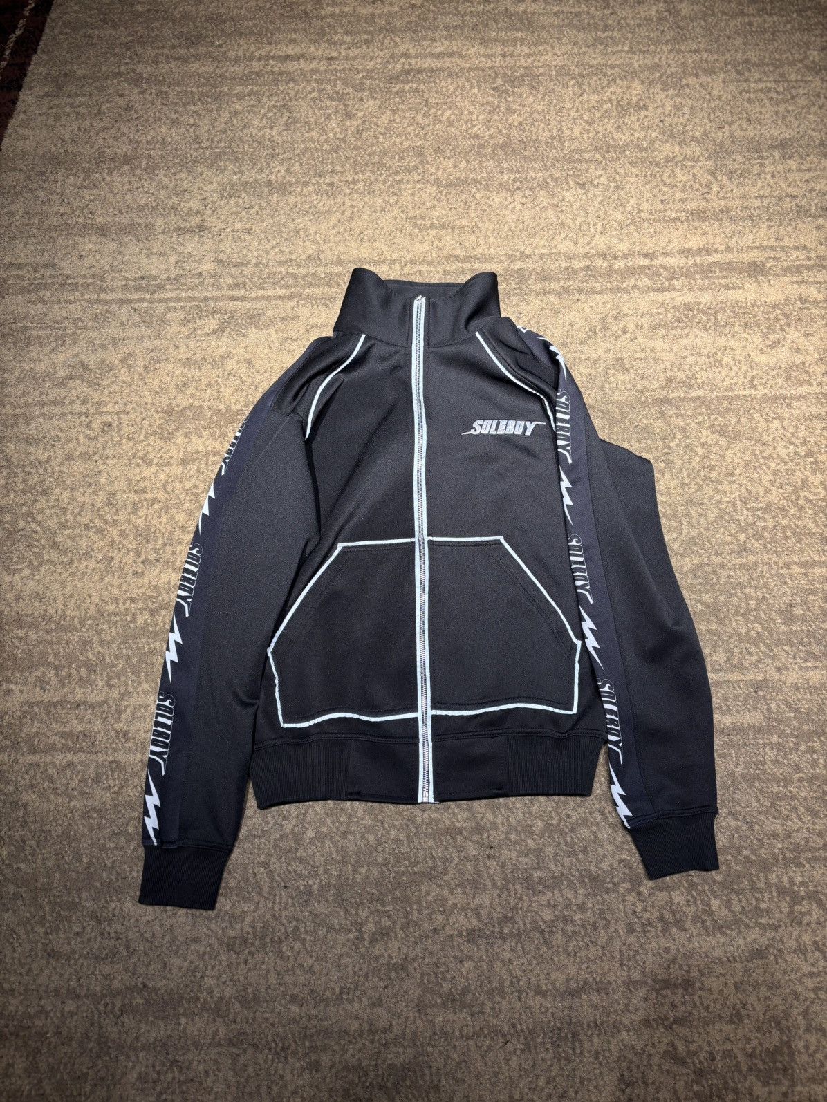 Other Soleboy Black & White Sweater Size Medium Men Size US M / EU 48-50 / 2 - 1 Thumbnail
