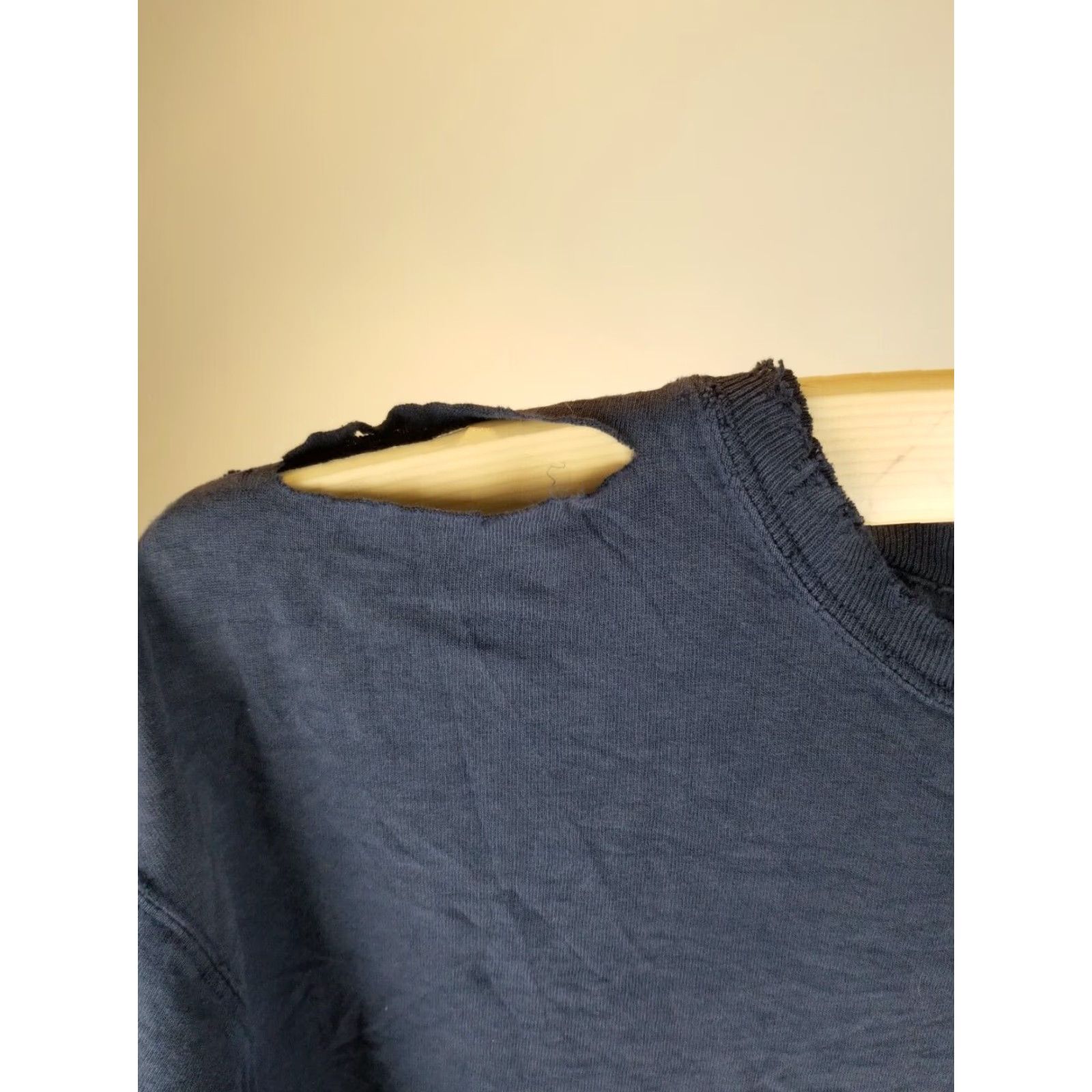 Carhartt VINTAGE Carhartt T-Shirt Navy 2XL Carhartt One Pocket Gradiant Sun Fade Trash/Grunge Cotton T-Shirt Size US XXL / EU 58 / 5 - 5 Thumbnail