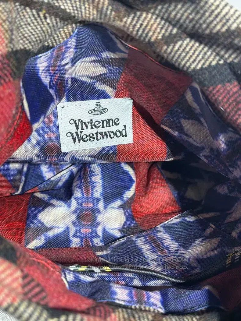 Vivienne Westwood Vivienne Westwood size os Black and Red Plaid Woolen Drawst Size ONE SIZE - 7 Thumbnail