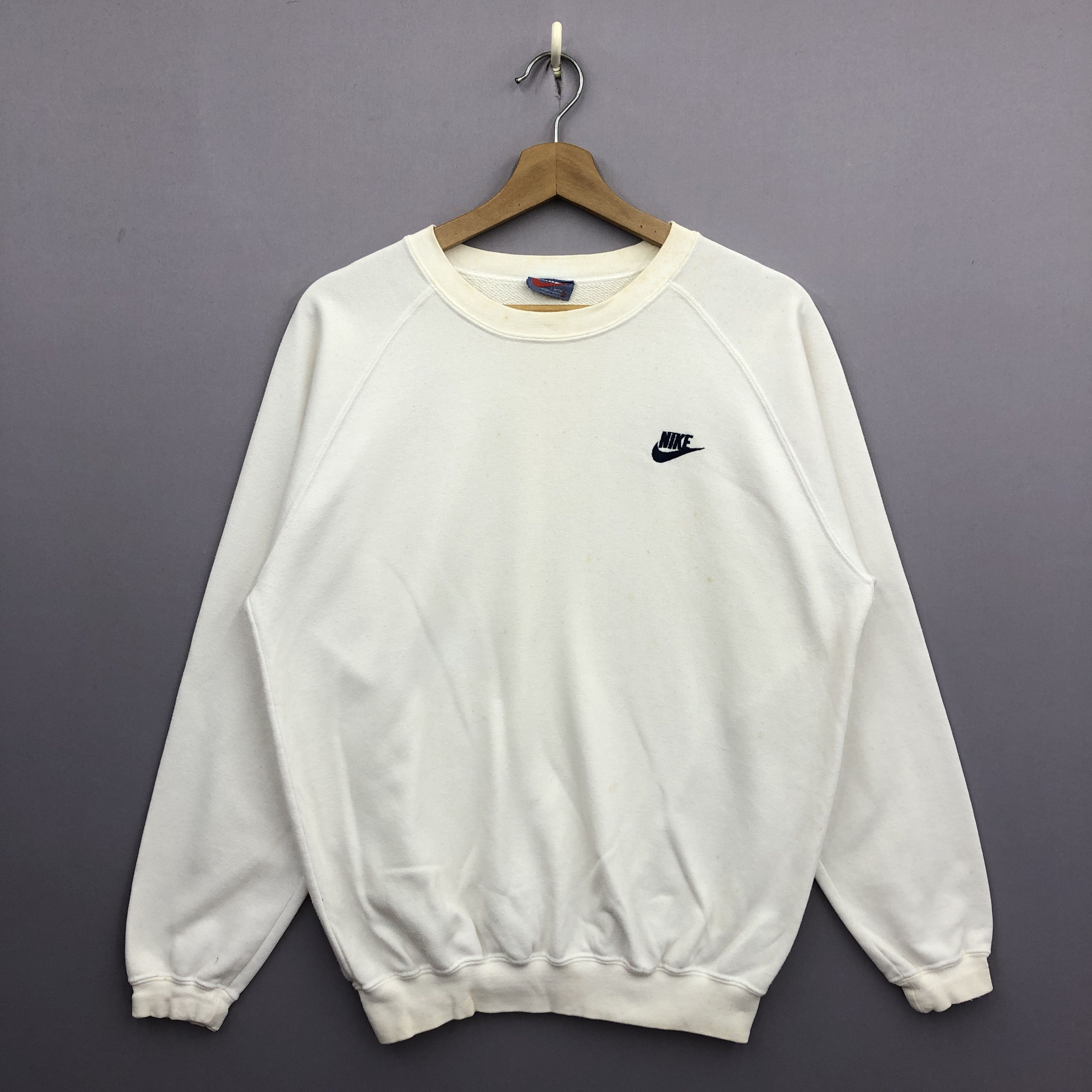 Nike Vintage 90s Nike Sweater Japan Nike Swoosh Sweatshirt Size US L / EU 52-54 / 3 - 1 Thumbnail
