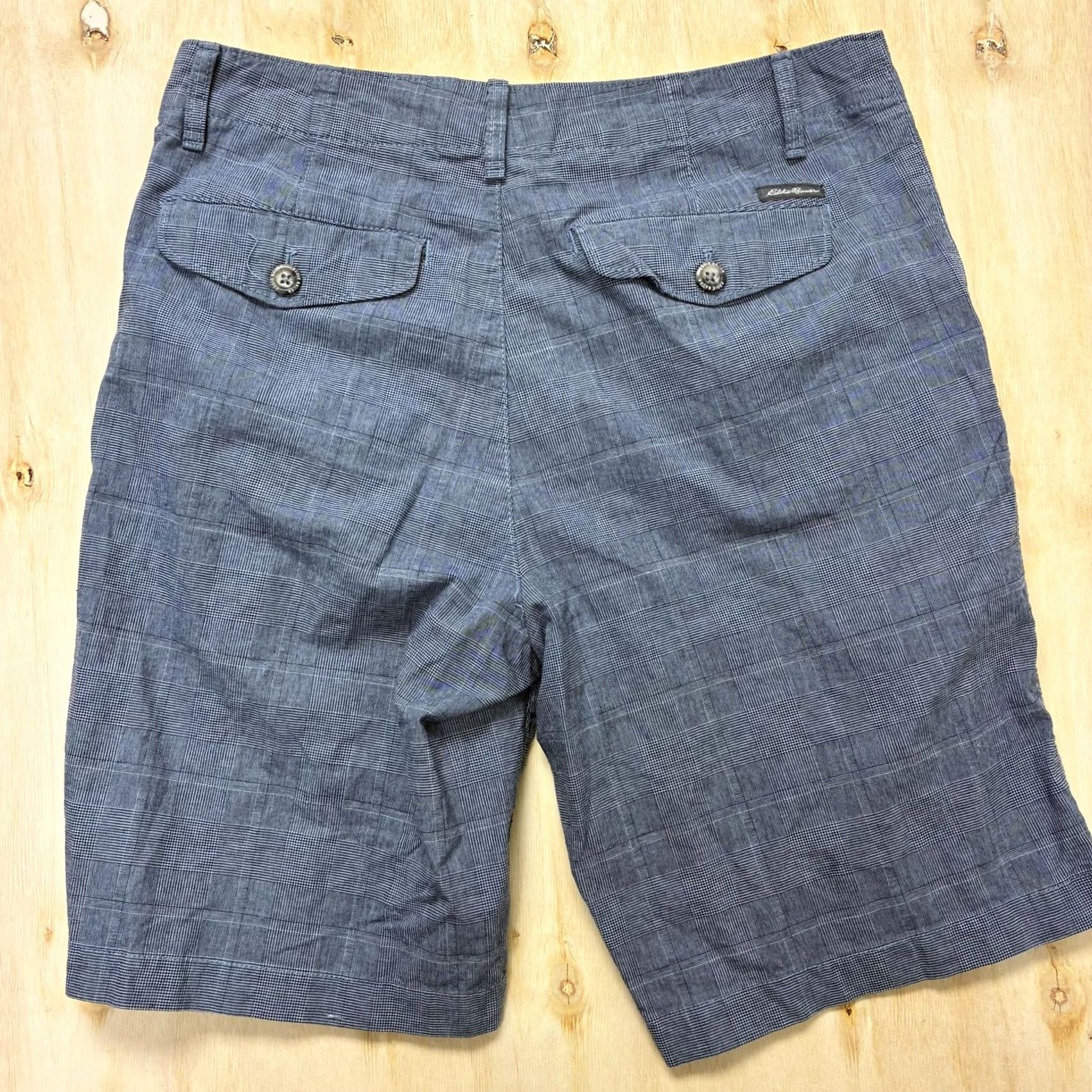 Eddie Bauer Eddie Bauer Chino Shorts Mens 32 Blue Plaid Cotton Flat Front Lightweight Size US 32 / EU 48 - 2 Thumbnail