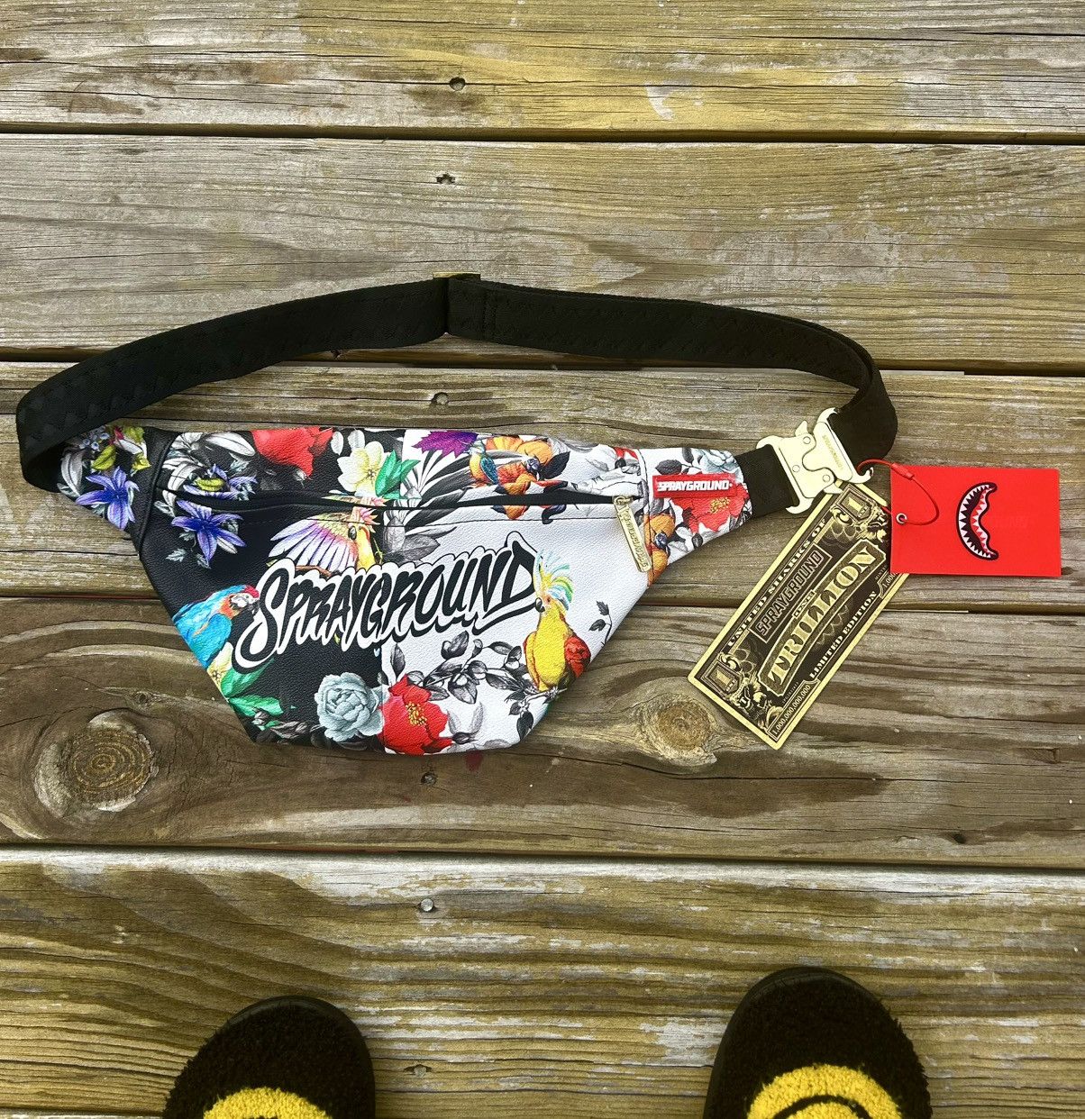 Sprayground Sprayground United Sharks Crossbody Limited Collectors Size ONE SIZE - 1 Thumbnail