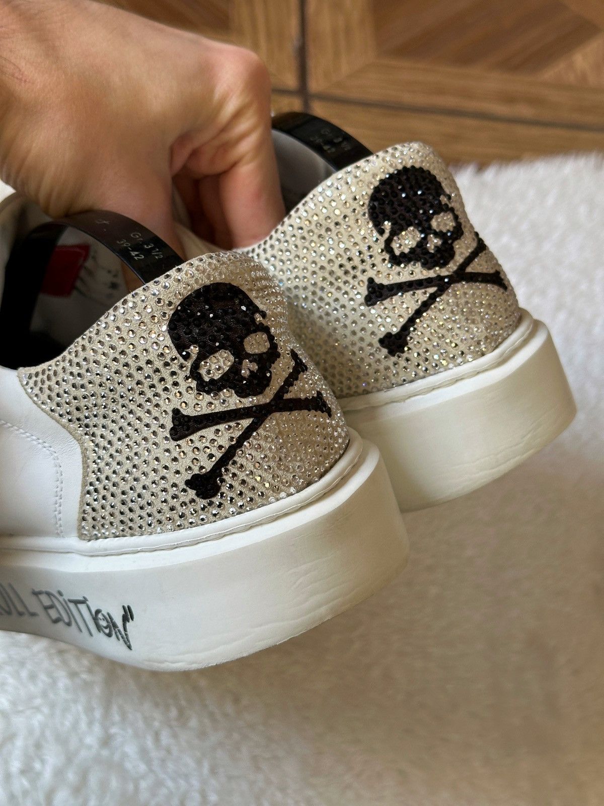 Philipp Plein Philipp Plein White Crystal Low-top Sneakers 39 US 8.5 Size US 8.5 / IT 38.5 - 7 Thumbnail