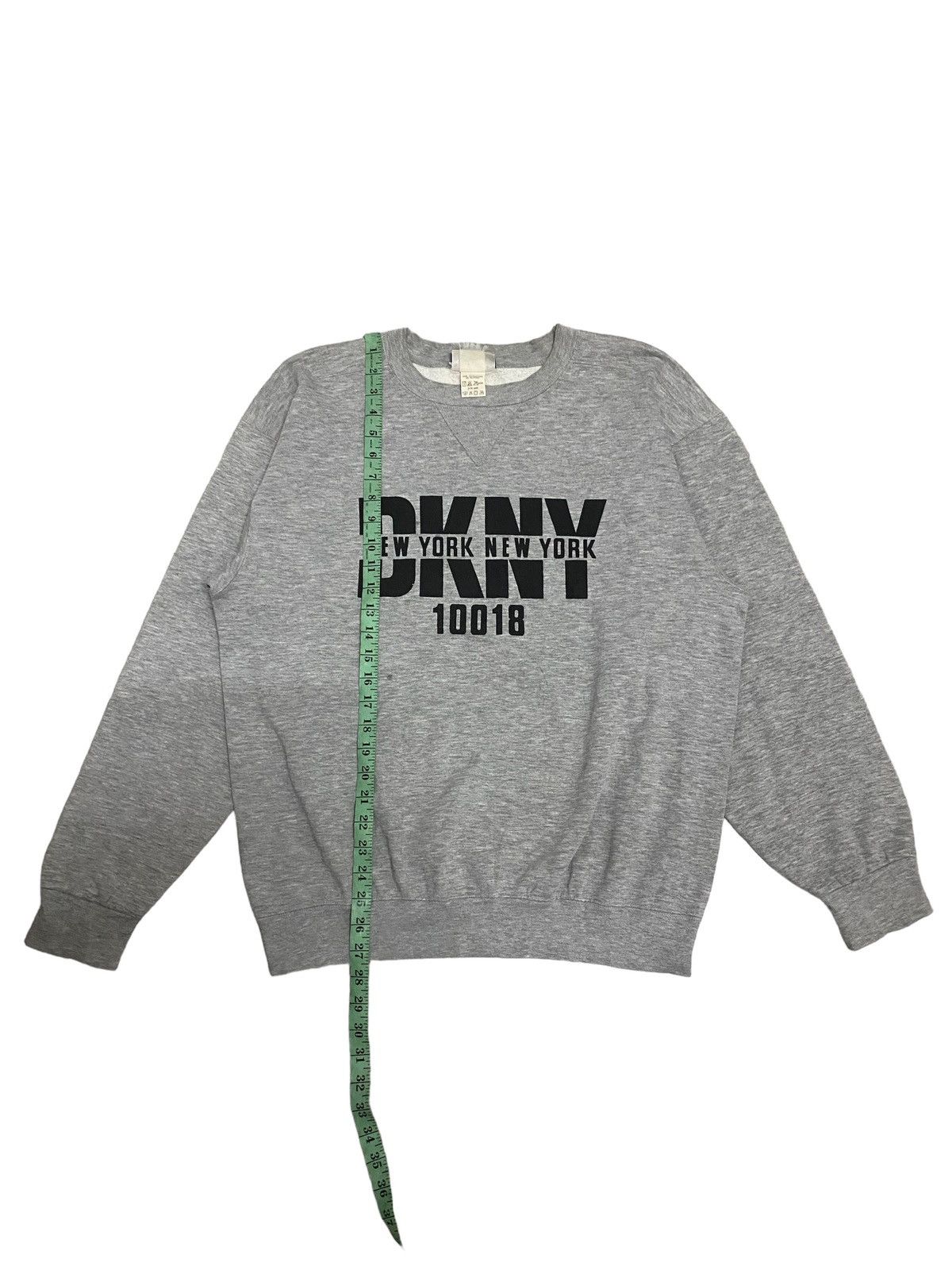 DKNY × Vintage Vintage DKNY Biglogo Sweatshirt Size US L / EU 52-54 / 3 - 7 Thumbnail