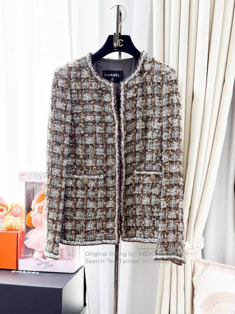 Chanel Chanel Gray coffee-colored tweed rolled edge woven jacket Size XS / US 0-2 / IT 36-38 - 1 Thumbnail