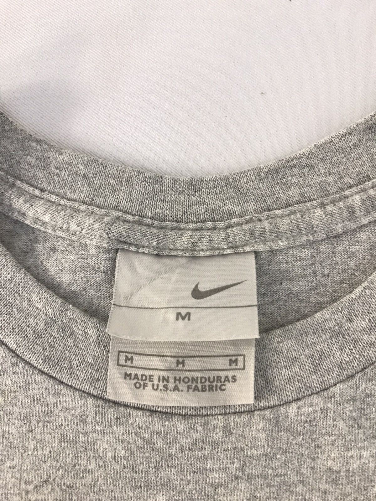 Nike Nike Creighton Basketball Big Logo Tee Size US L / EU 52-54 / 3 - 5 Thumbnail