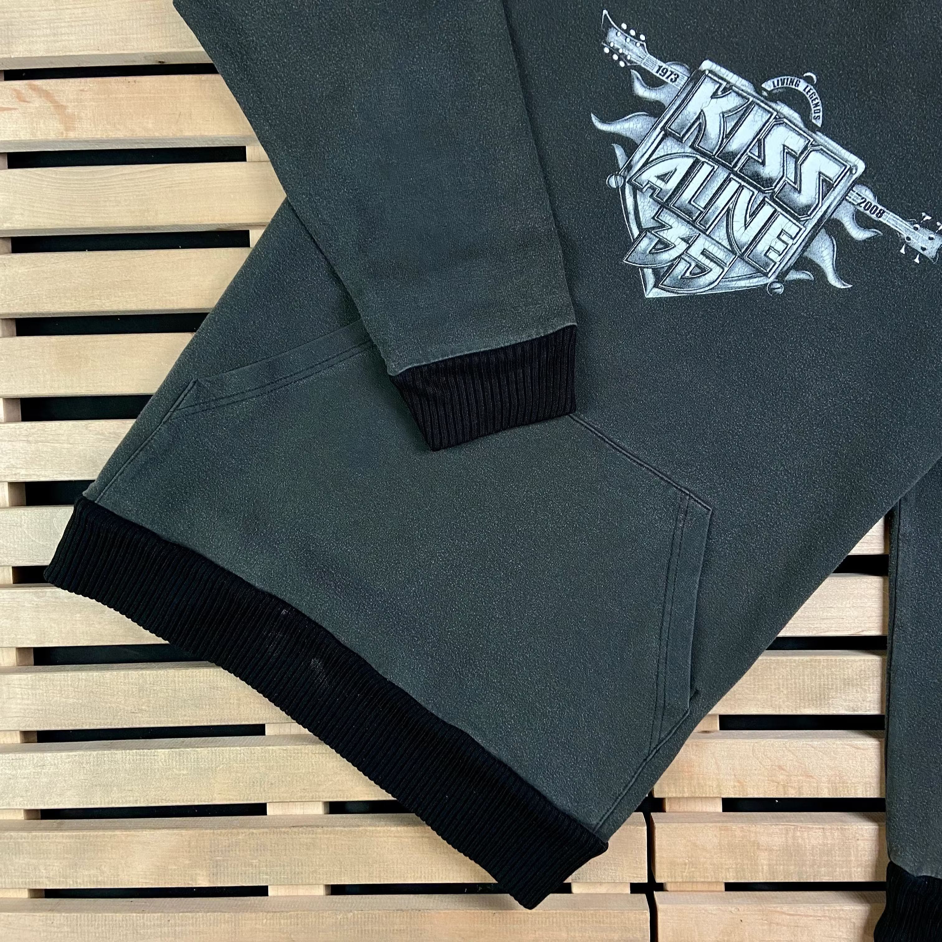 Band Tees × KISS × Vintage Mens Hoodies Kiss Alive 35 Vintage Size XL 2008 Size US XL / EU 56 / 4 - 3 Thumbnail