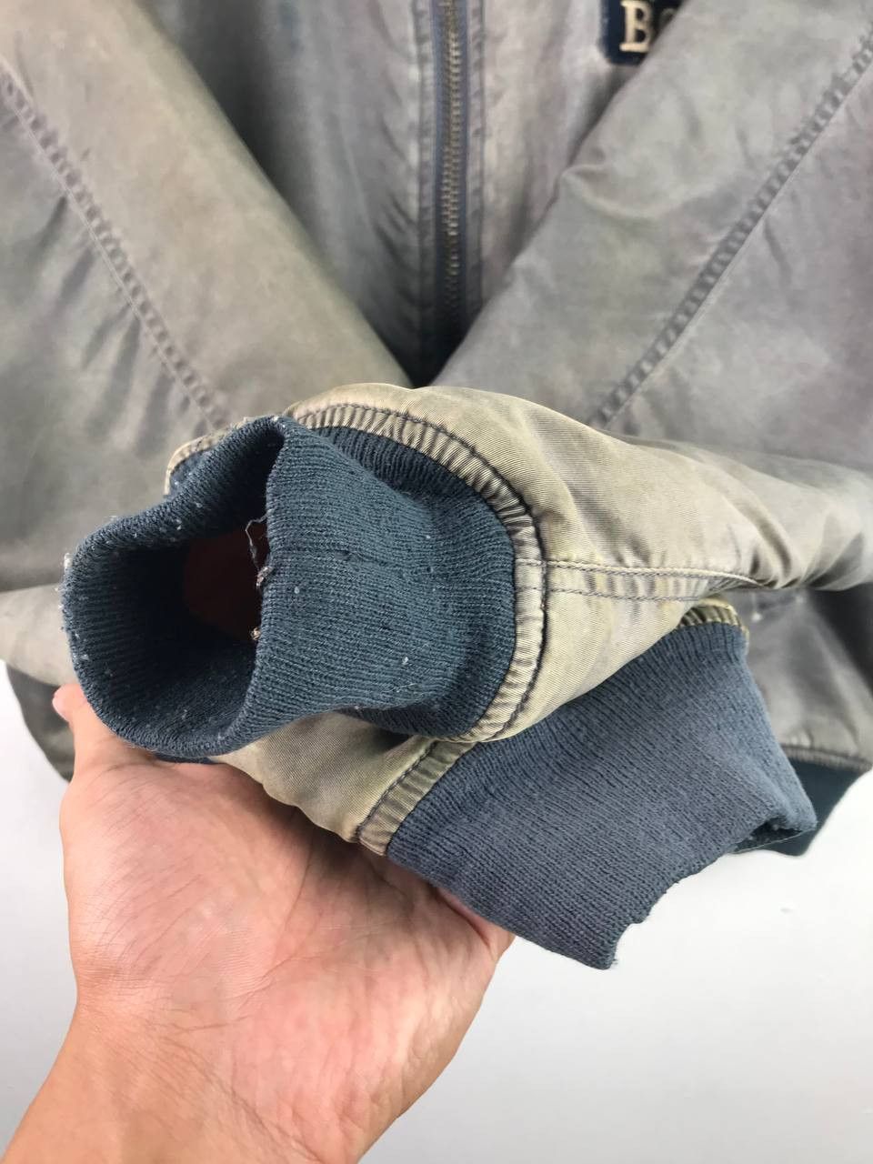Vintage Vintage Suntory Coffee Boss Distressed Sunfaded Jacket Size US XL / EU 56 / 4 - 7 Thumbnail