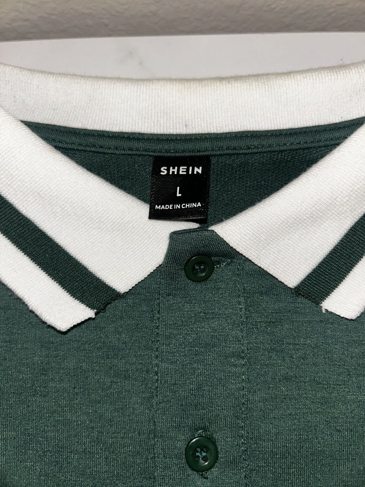 Shein Green Boston Shirt Size US L / EU 52-54 / 3 - 4 Thumbnail