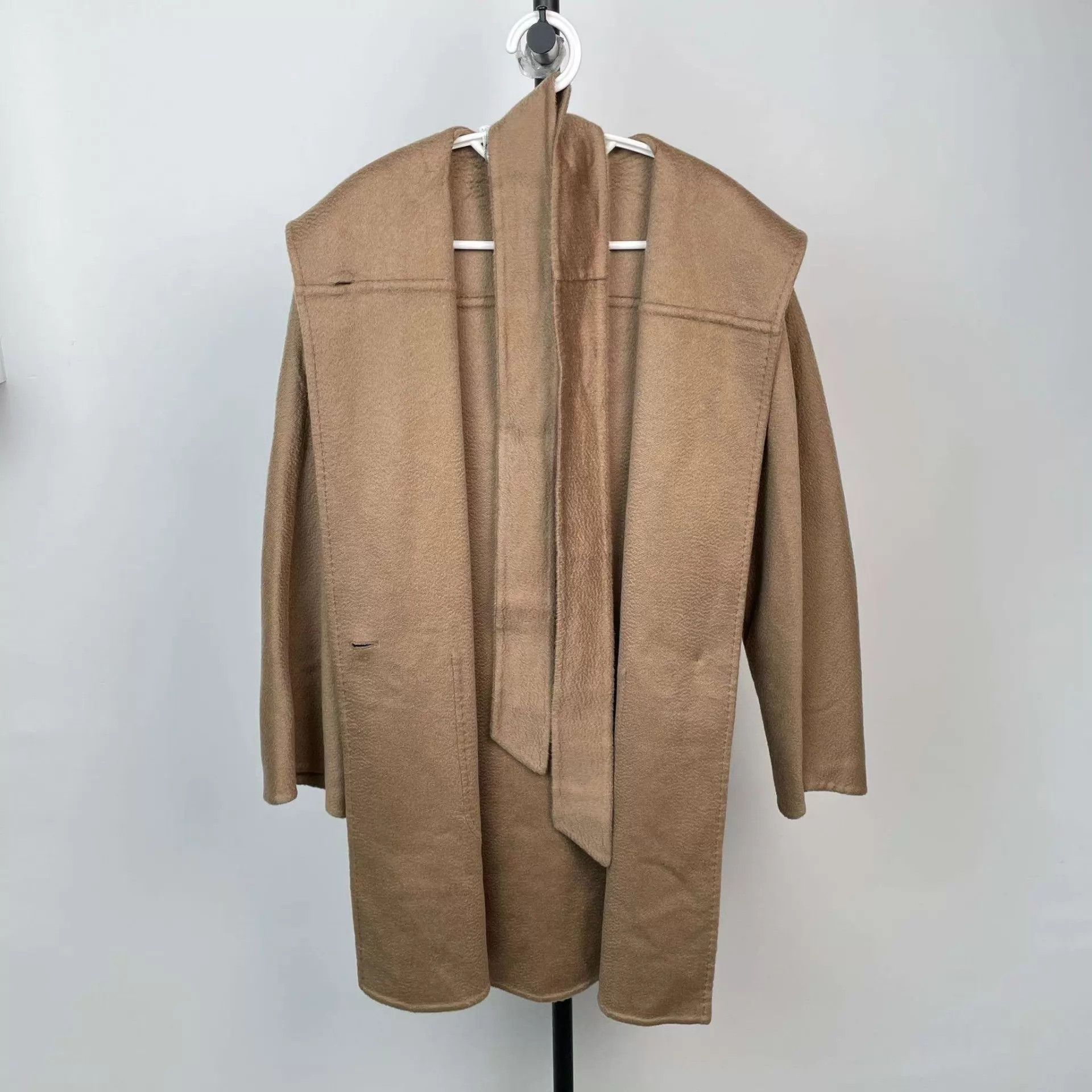 Max Mara MaxMara classic camel dressing gown coat Size S / US 4 / IT 40 - 1 Thumbnail