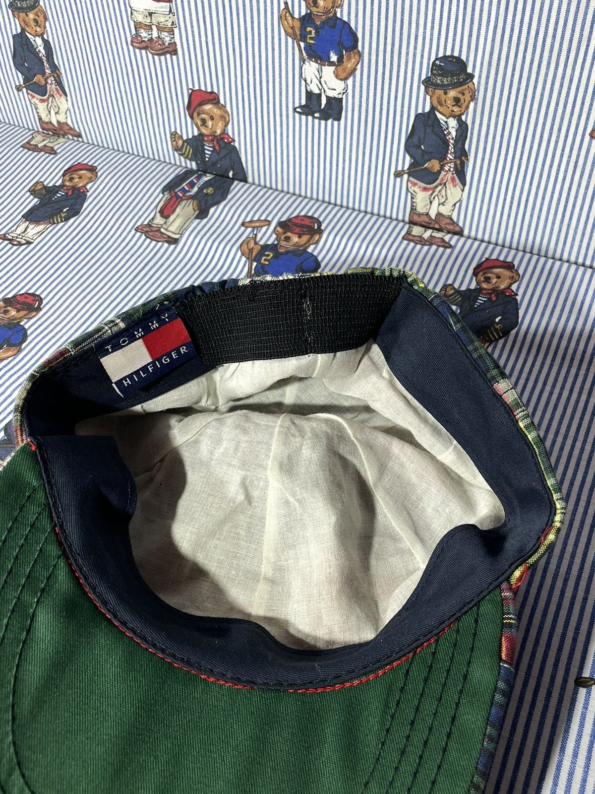 Tommy Hilfiger × Vintage Cap Tommy Hilfiger Lion Crest Patch OG Vintage 90’s Size ONE SIZE - 13 Thumbnail