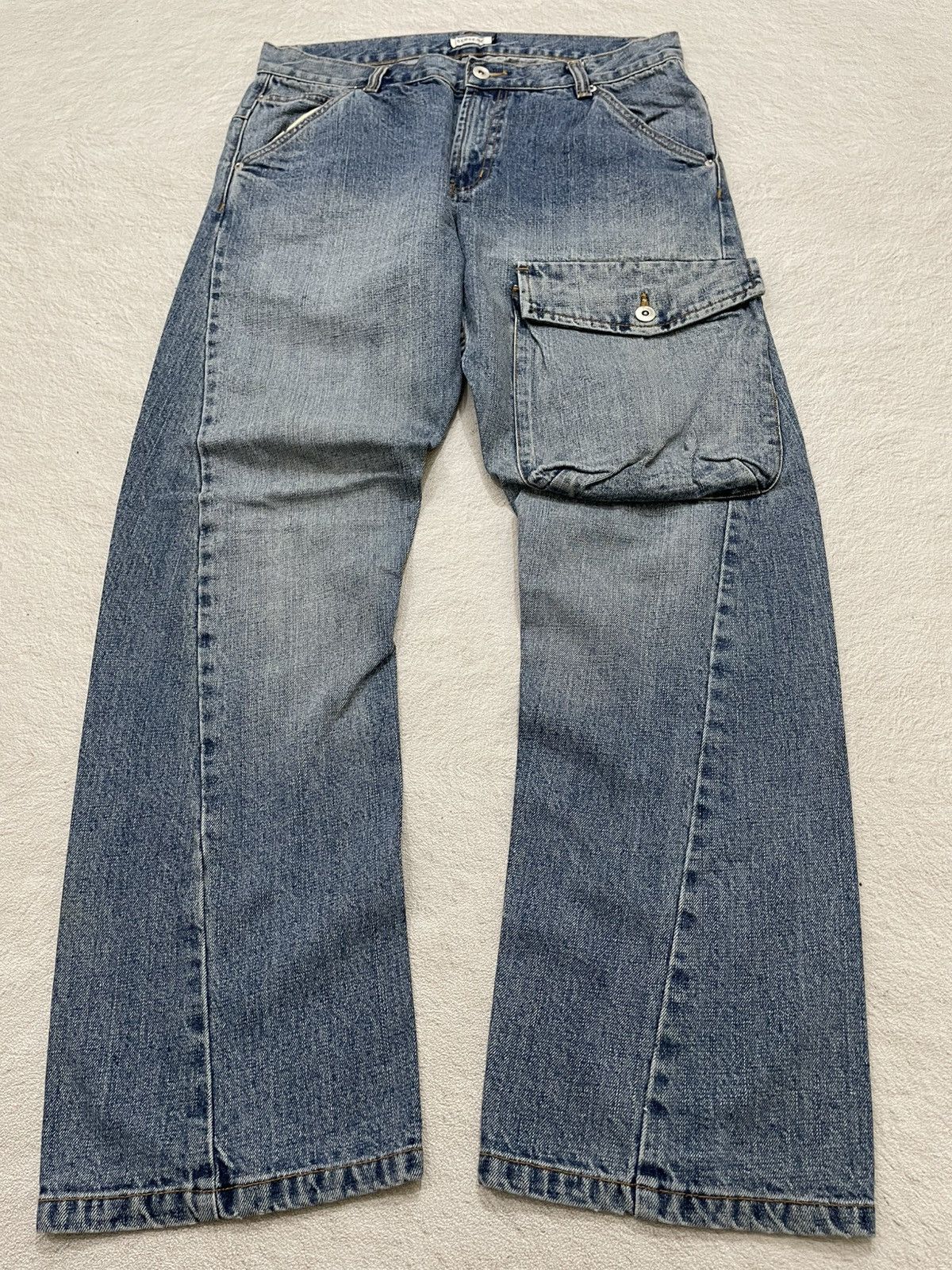 Japanese Brand 2000s Close.up Cargo Denim Jeans mudwash Y2K Size US 32 / EU 48 - 1 Thumbnail