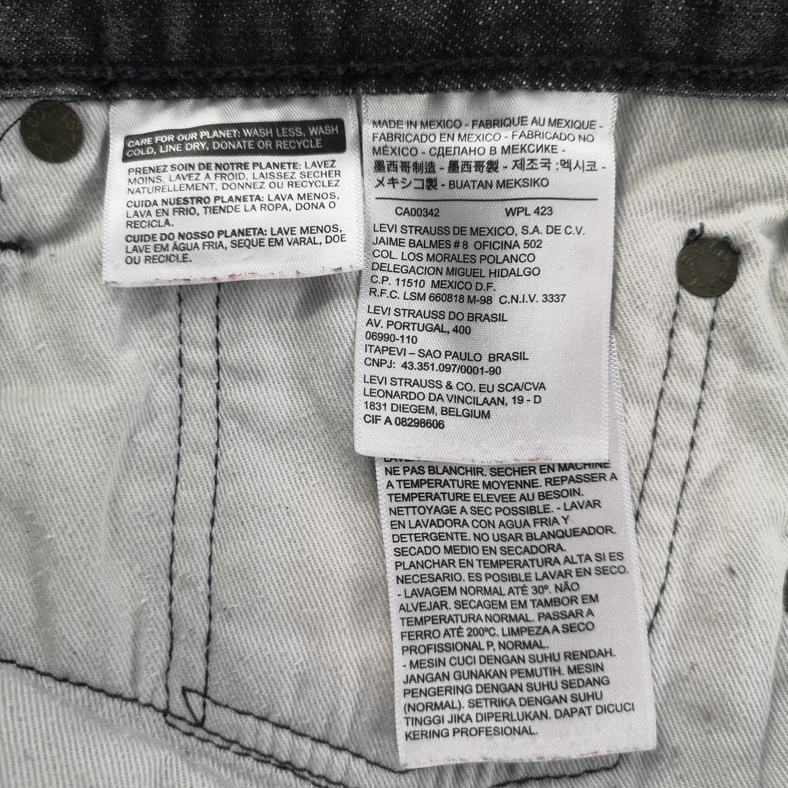 Levi's Vintage Levis 501 Faded Black Jeans-JM1074 Size US 35 - 9 Thumbnail