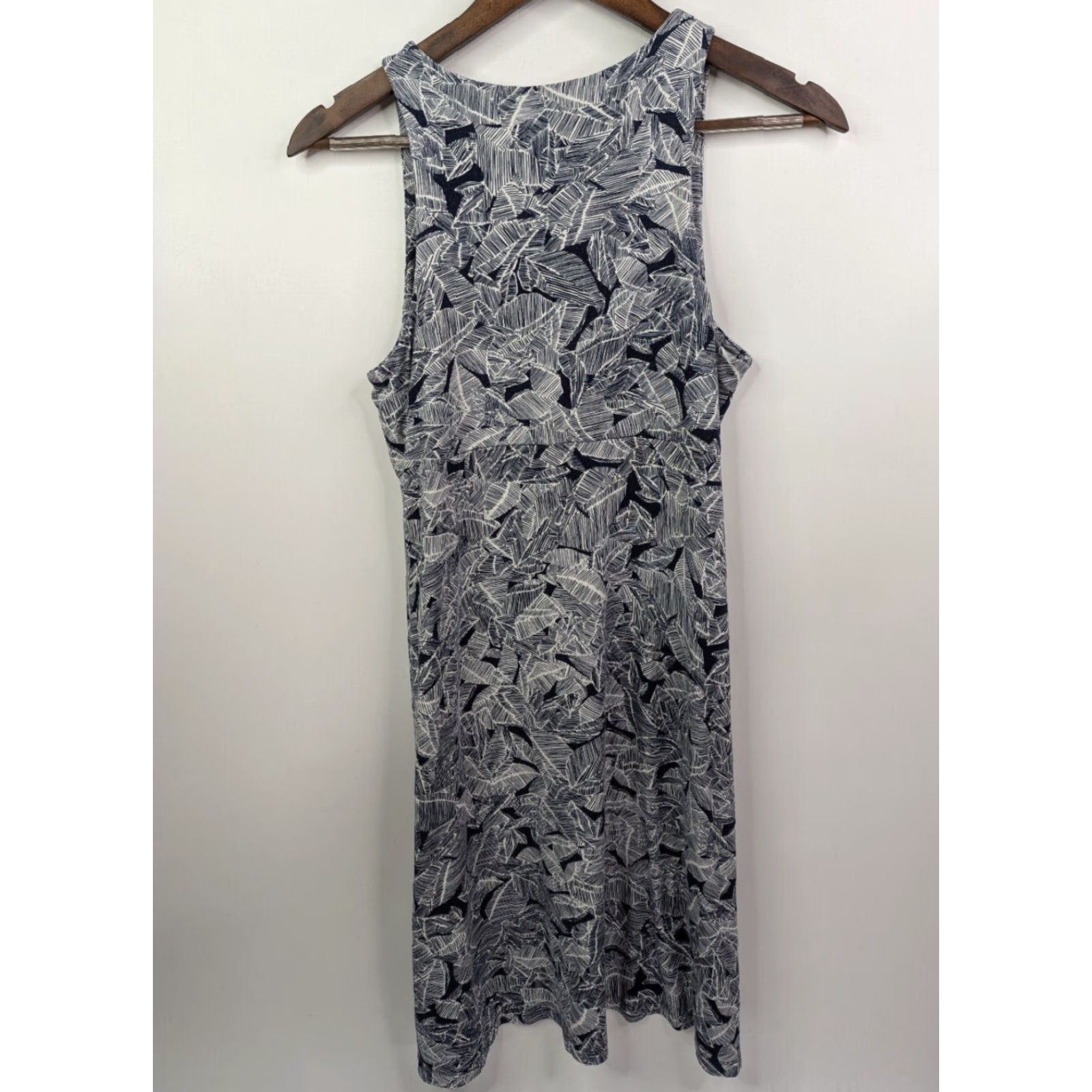 Athleta Athleta Midi Dress Womens M Blue White Strappy Sleeve Tank Dress Stretch Geometric Jersey 210914 Size M / US 6-8 / IT 42-44 - 2 Thumbnail