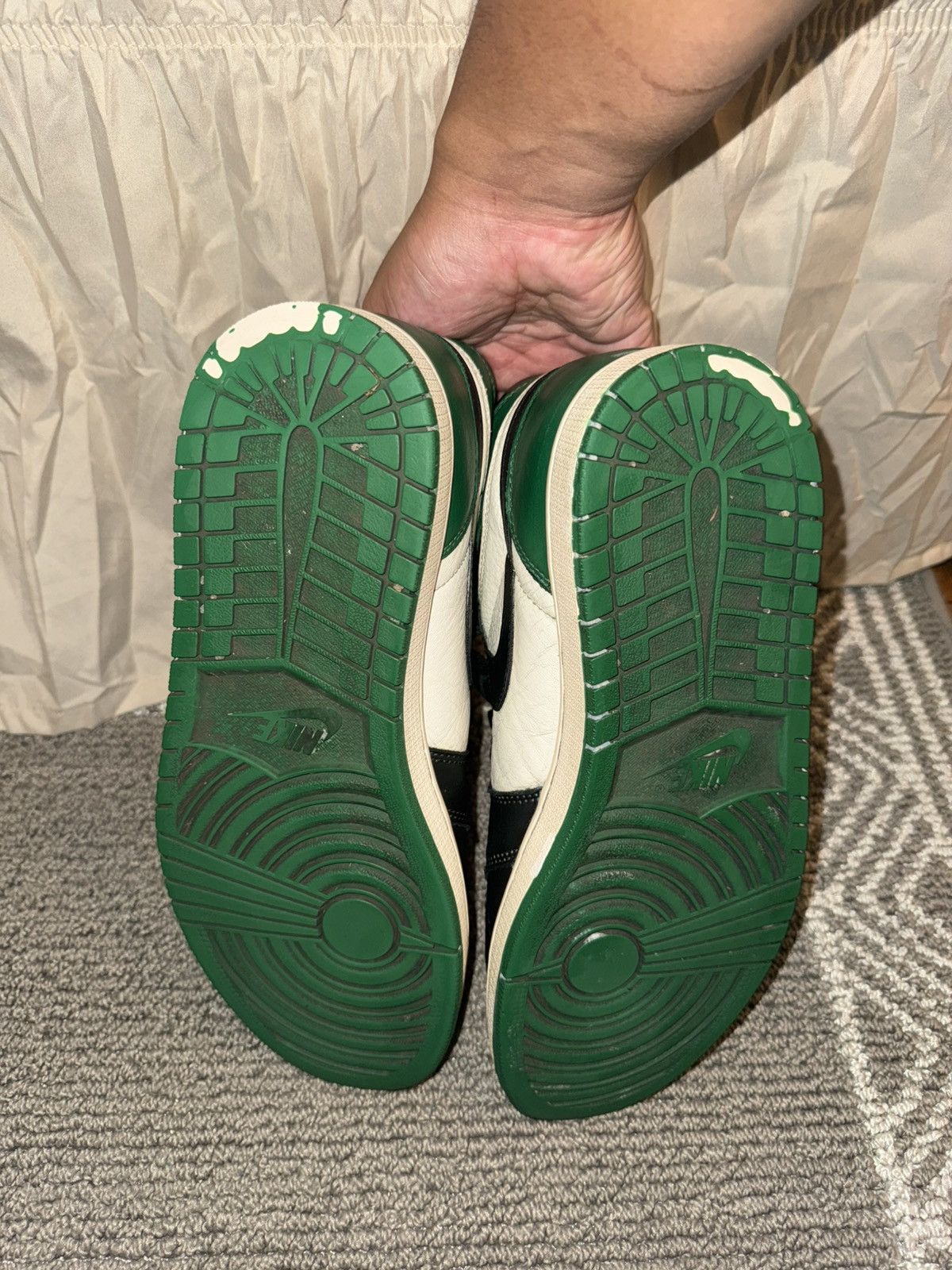 Jordan Brand Air Jordan 1s “Pine Green 1.0” Size US 11.5 / EU 44-45 - 5 Thumbnail