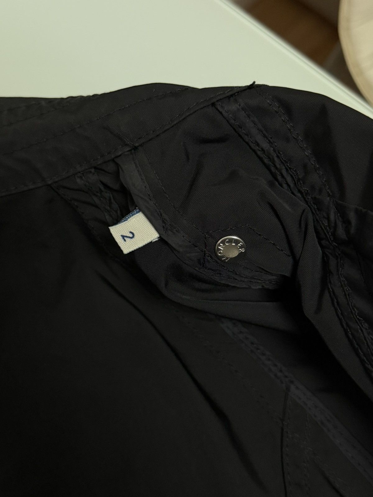 Moncler Archive Moncler Caledonie Giubbotto Jacket Size S / US 4 / IT 40 - 22 Thumbnail