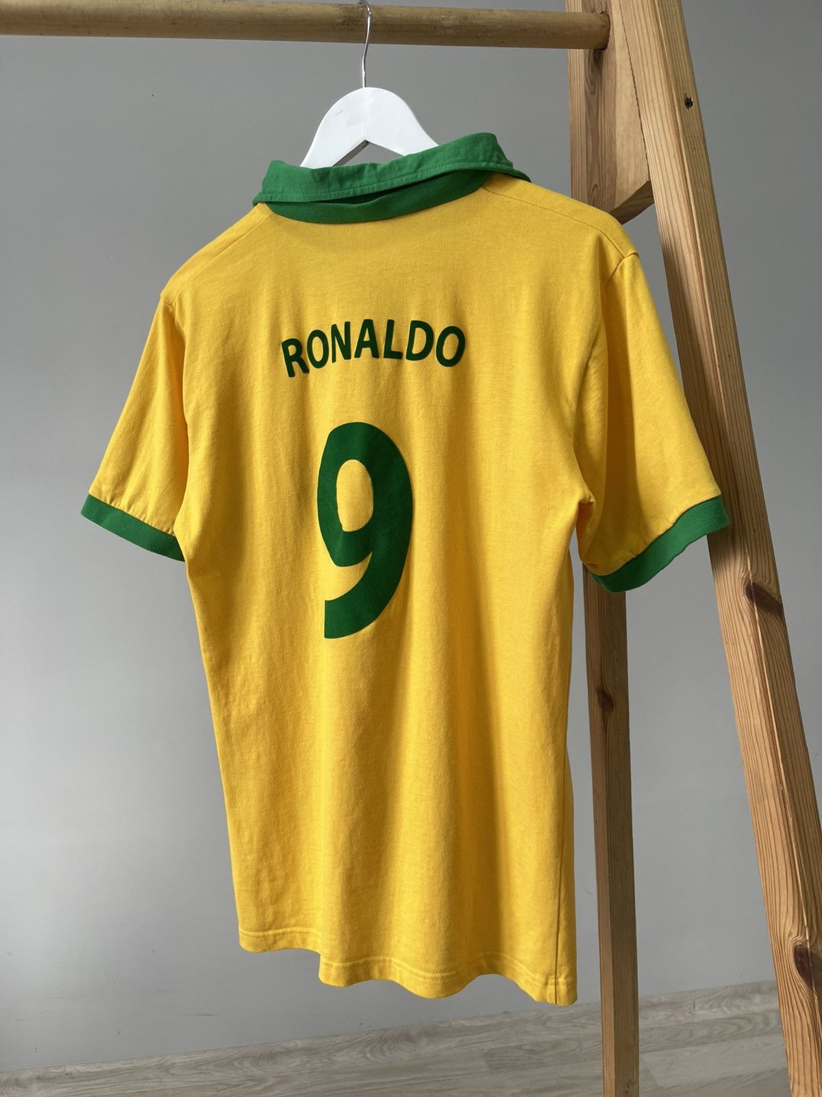 Vintage VINTAGE BRASIL RONALDO #9 FOOTBALL BLOKECORE COTTON JERSEY Size US L / EU 52-54 / 3 - 11 Thumbnail