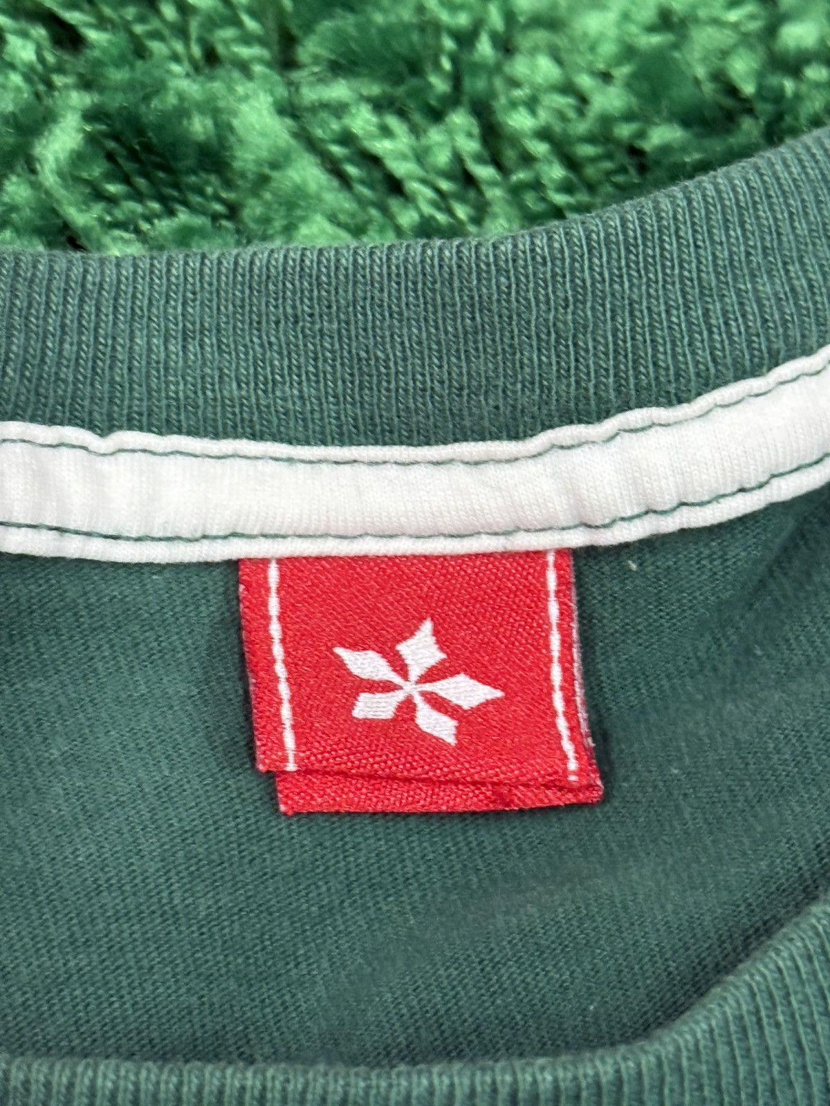 Other Ho! Ho! Santa Christmas Forest Green Center Logo Tee XL Ha Size US XL / EU 56 / 4 - 4 Thumbnail