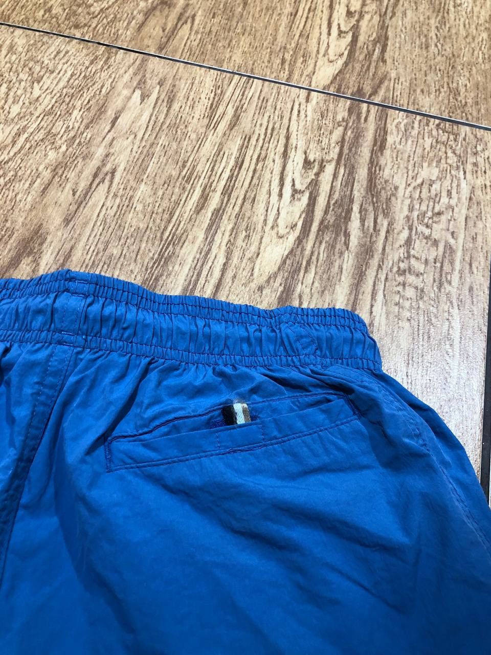 Hugo Boss Vintage Hugo Boss Big Y2K Logo Blue Shorts Size XS Size US 26 / EU 42 - 12 Thumbnail