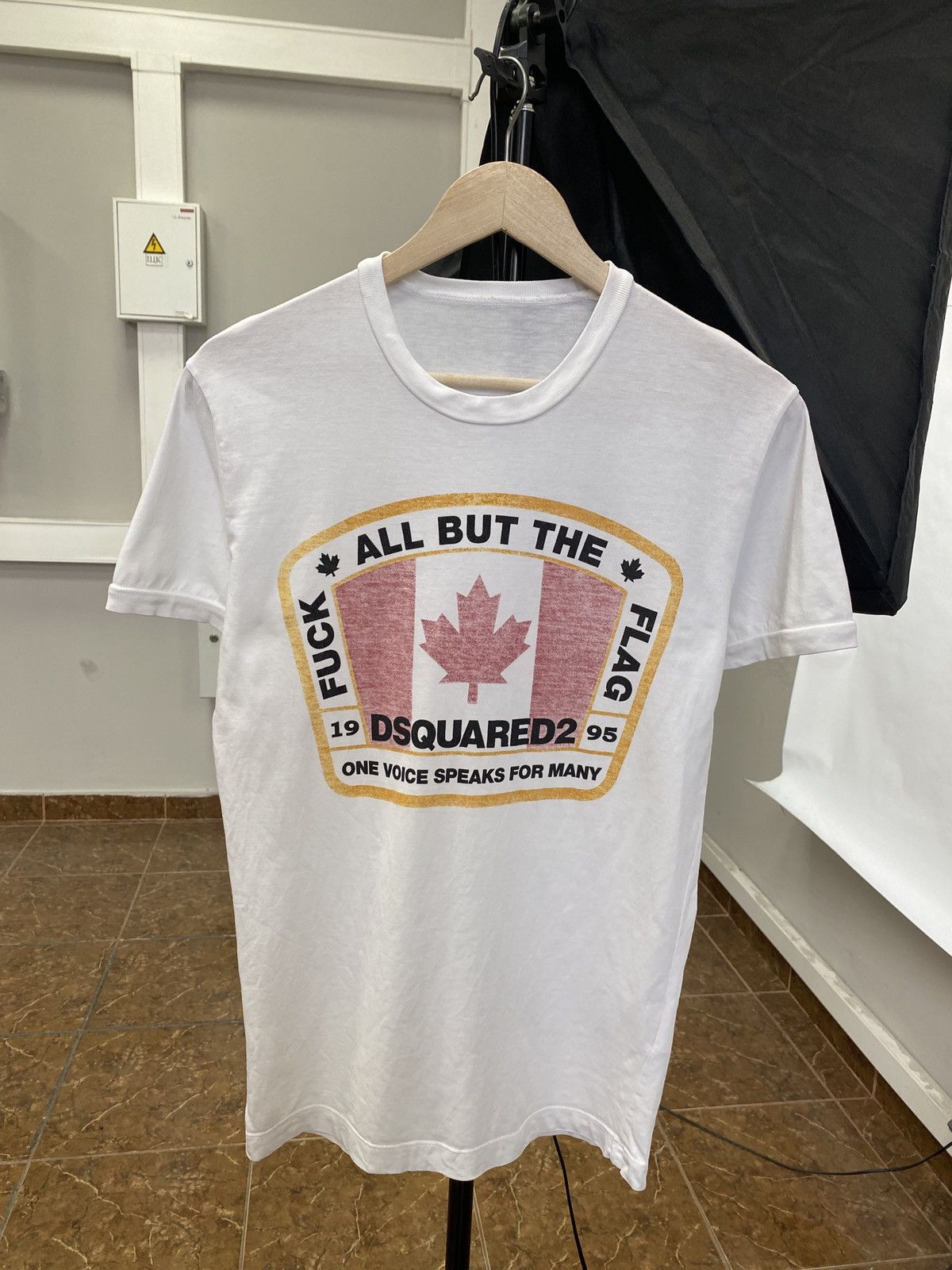Dsquared2 🇨🇦 Dsquared2 Canada Fuck All But The Flag Y2K T-Shirt Rare Size US S / EU 44-46 / 1 - 1 Thumbnail