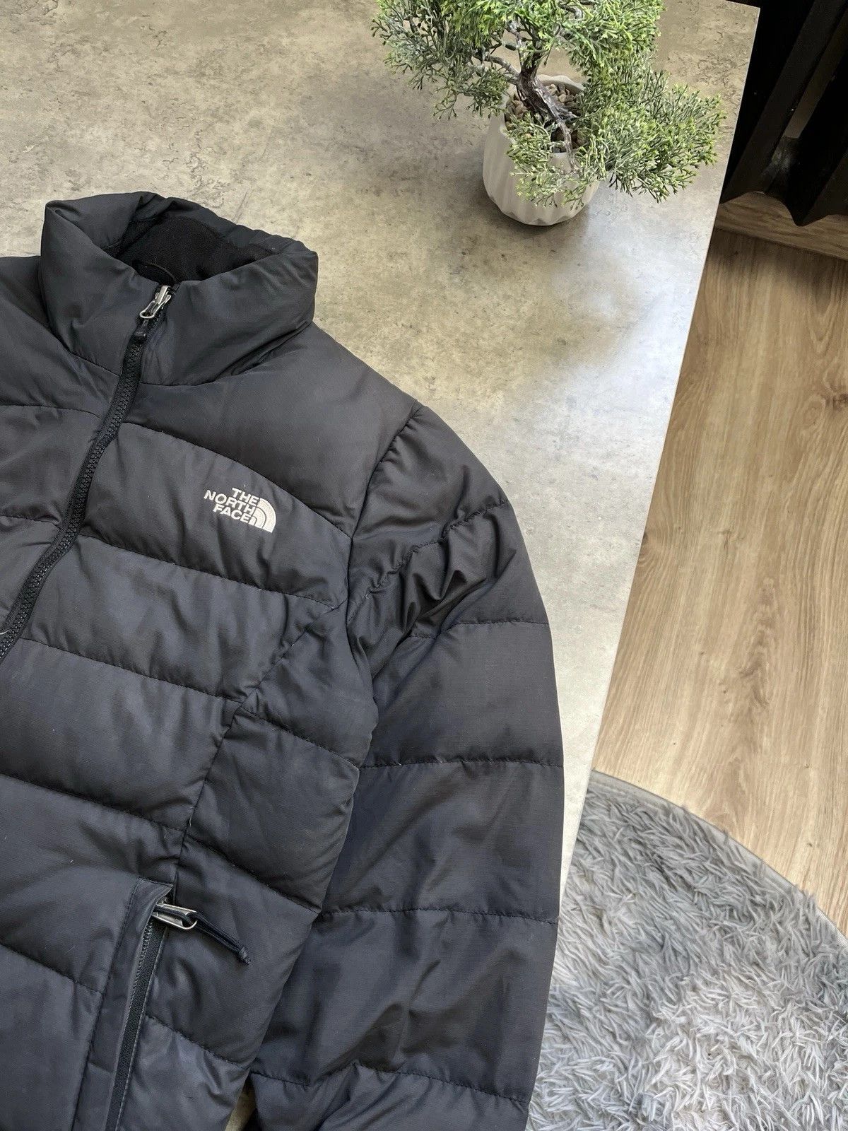 The North Face The North Face Gray Nuptse 700 Gorpcore Puffer Size M / US 6-8 / IT 42-44 - 2 Thumbnail
