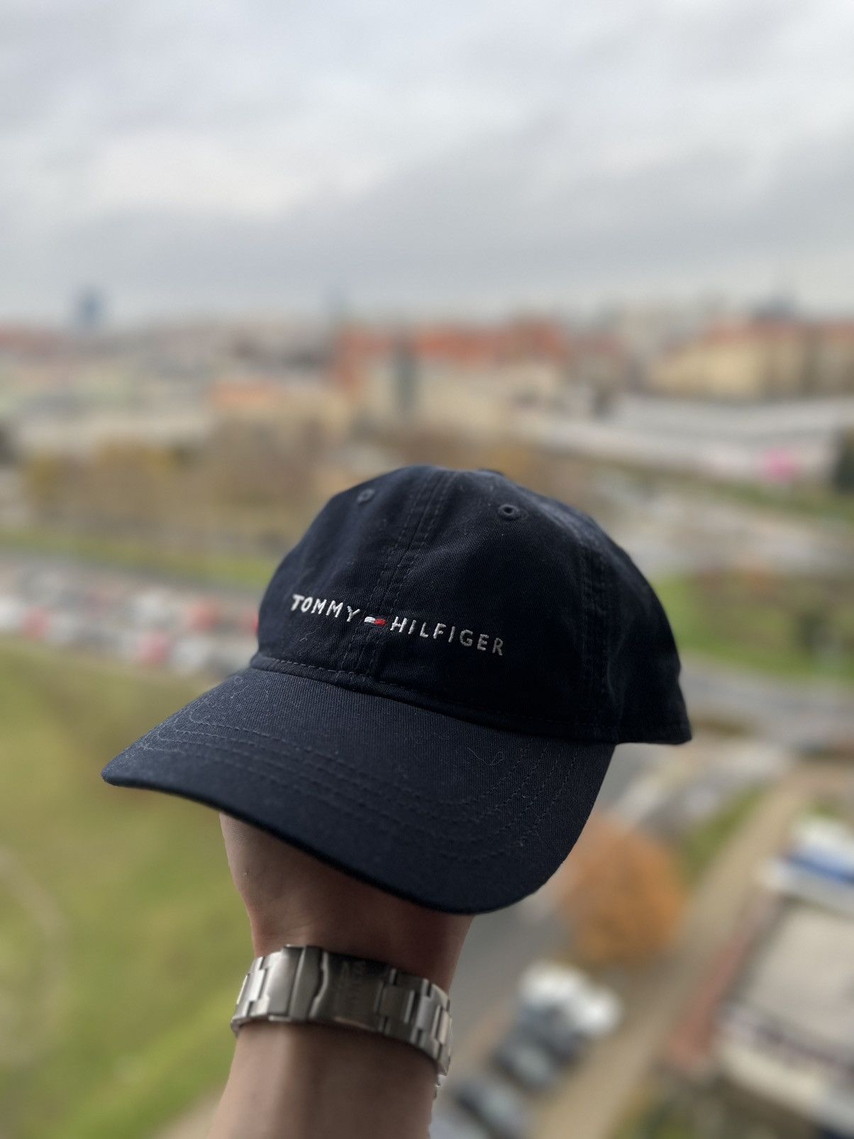 Tommy Hilfiger × Vintage Tommy Hilfiger Cap Streetwear Vintage Size ONE SIZE - 1 Thumbnail