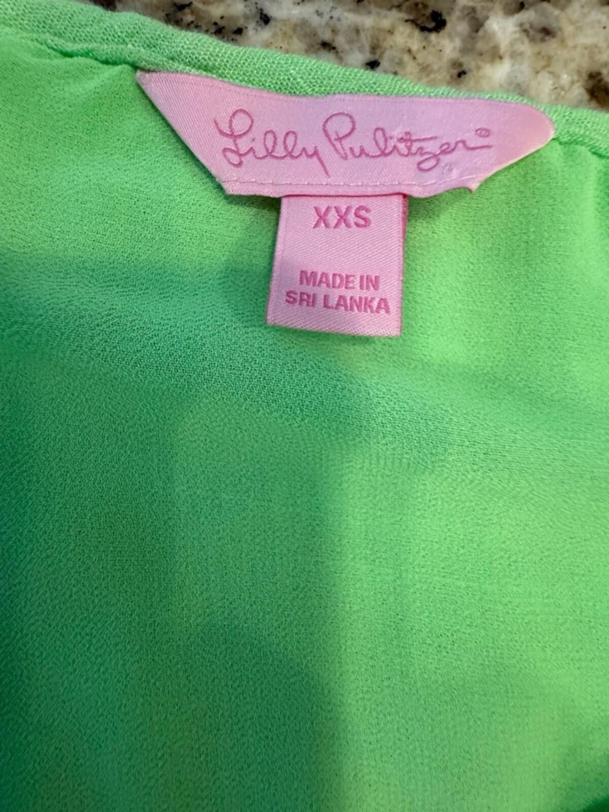 Other Lilly Pulitzer green tunic top white lace ruffled hem SZ XXS Size XXS / US 00 / IT 34 - 8 Thumbnail