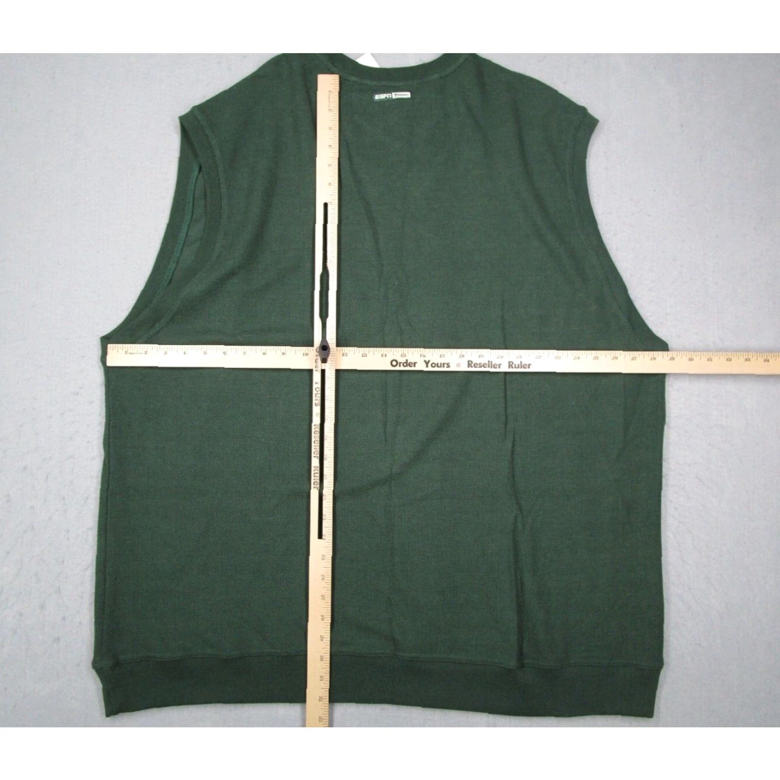 Vintage VINTAGE ESPN THE STORE Mens Green Sleeveless Pullover V Neck Sweater Knit 2XL XXL Logo Embroidered Golf Classic 90s Retro Sports Size US XXL / EU 58 / 5 - 6 Thumbnail