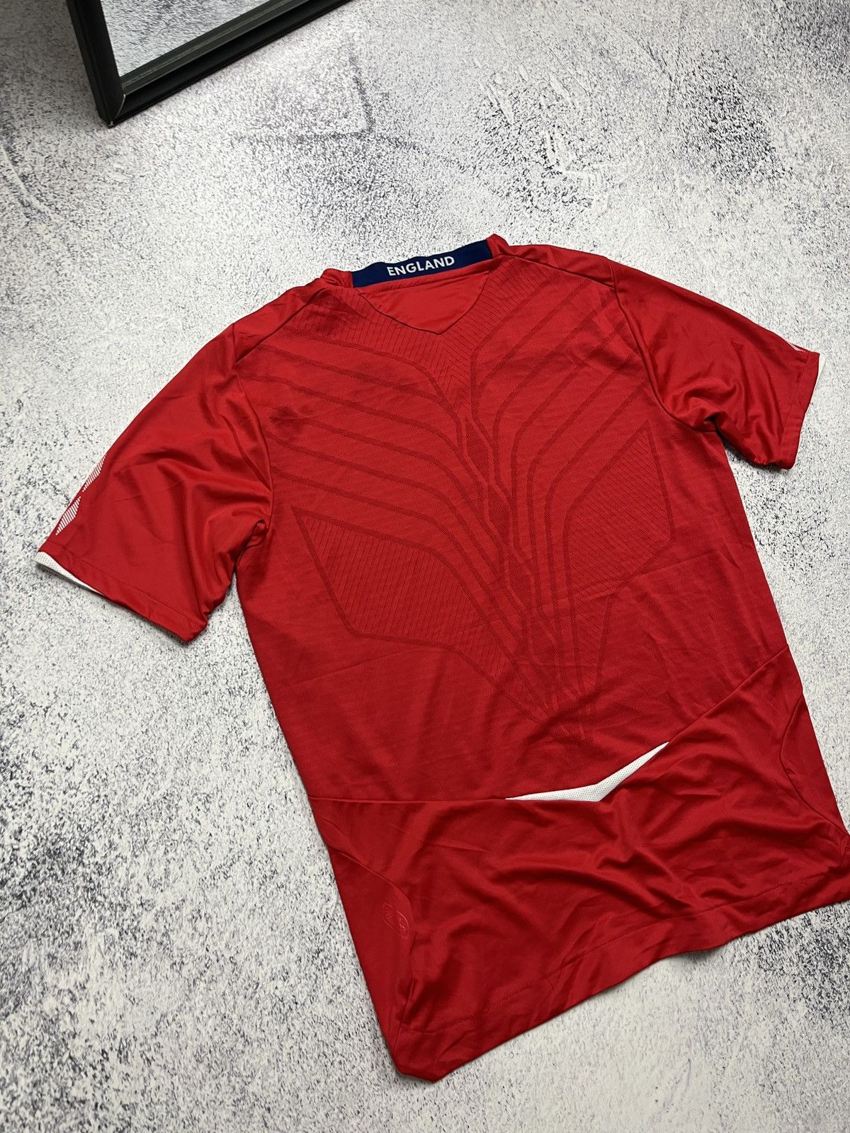 Umbro England 2008-2009 Away Soccer Jersey Football T-shirt Y2k Size US M / EU 48-50 / 2 - 13 Thumbnail