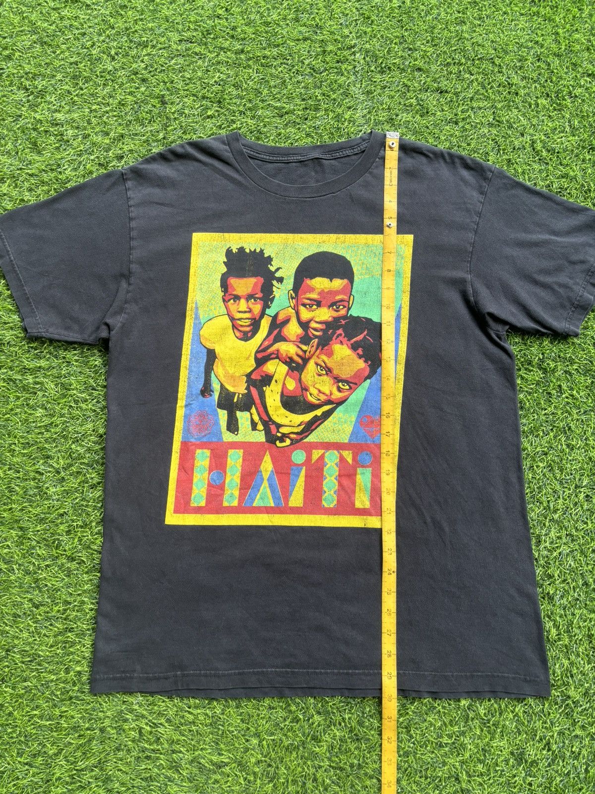 Obey Obey Awareness Artists Peace Phototee Size US L / EU 52-54 / 3 - 7 Thumbnail