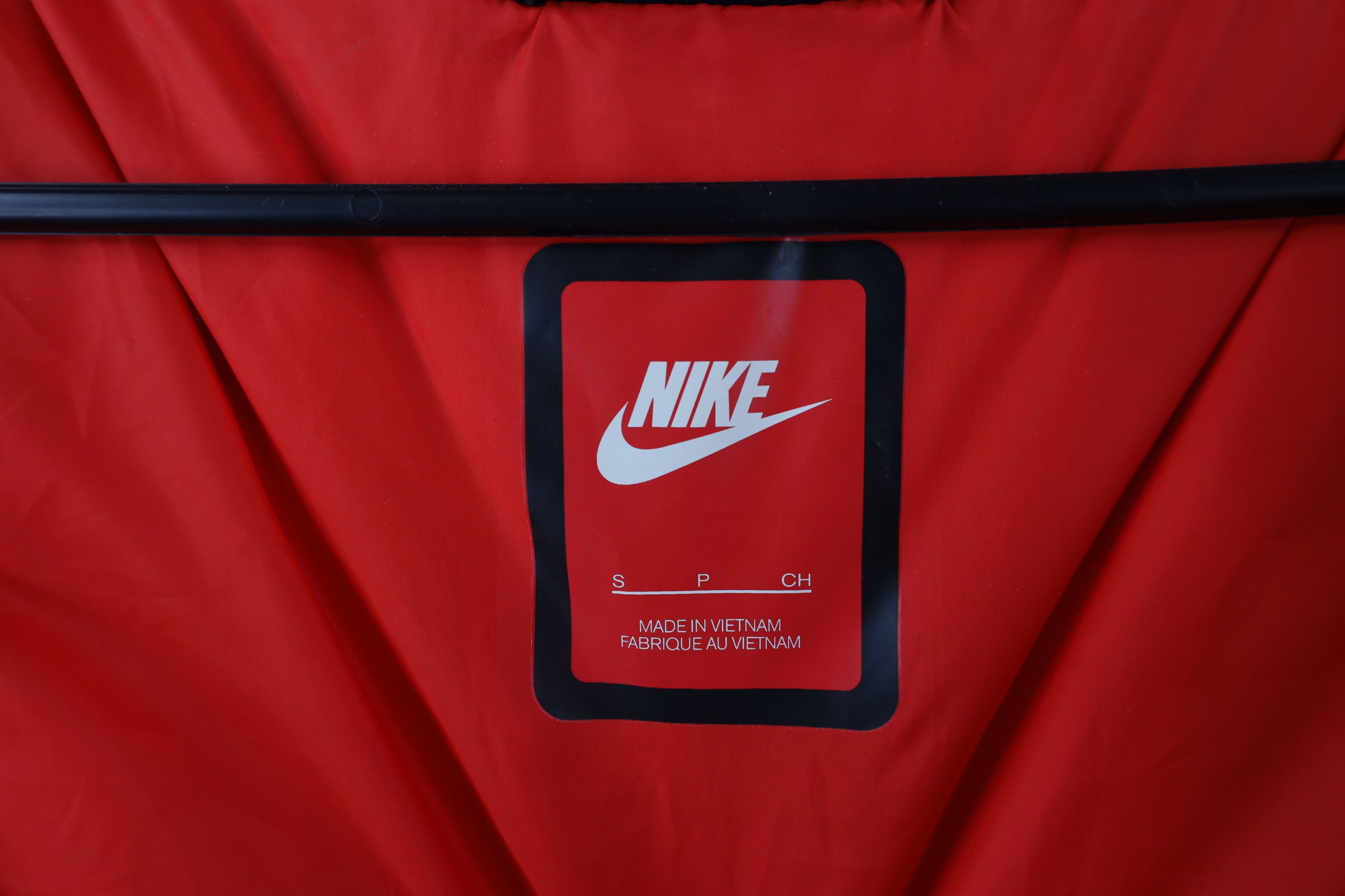 Nike × Vintage Nike Out Box Logo Duck Down Hooded Puffer Vest Jacket Red Size S / US 4 / IT 40 - 10 Thumbnail